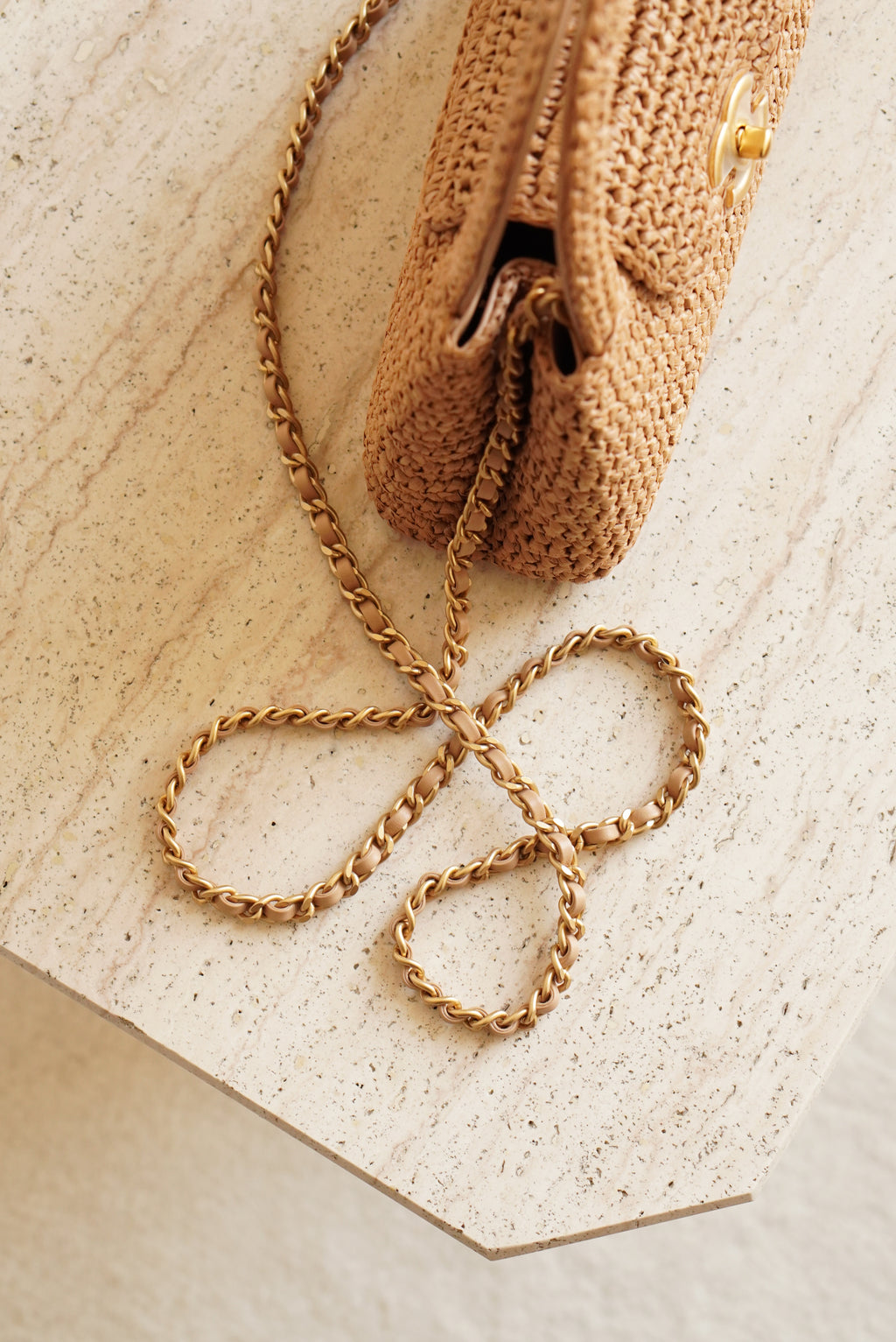 CHANEL 26C KELLY NANO | RAFFIA