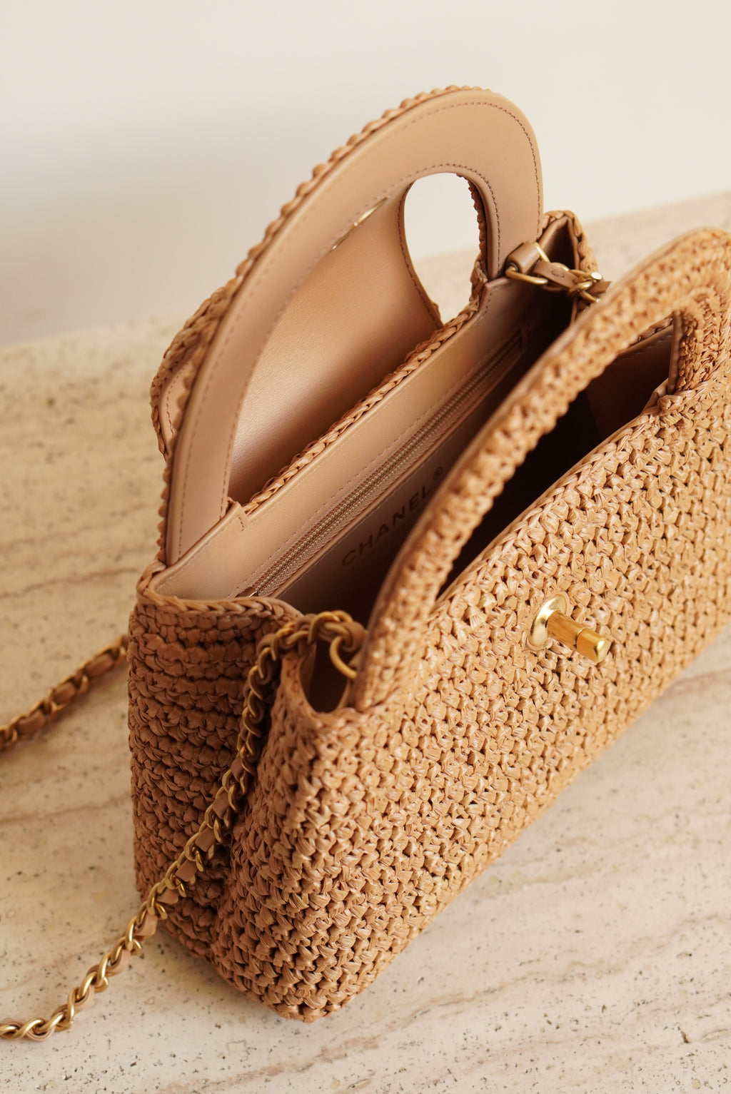 CHANEL 26C KELLY NANO | RAFFIA