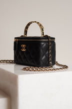 CHANEL LONG VANITY WITH CHAIN TOP HANDLE | BLACK