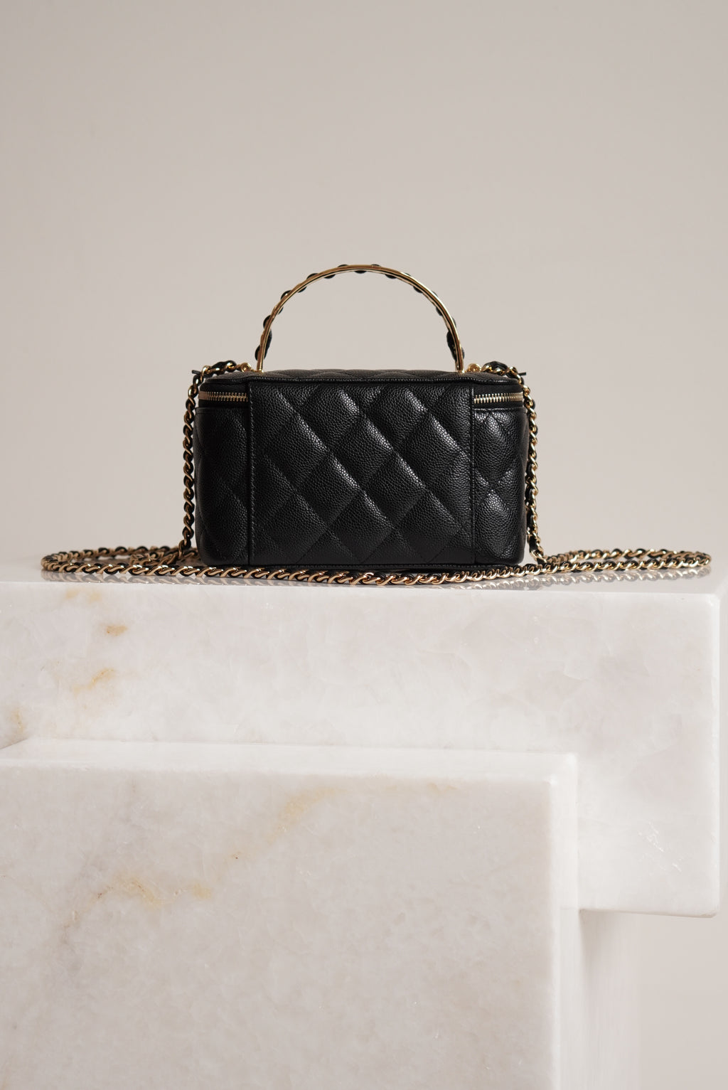 CHANEL LONG VANITY WITH CHAIN TOP HANDLE | BLACK