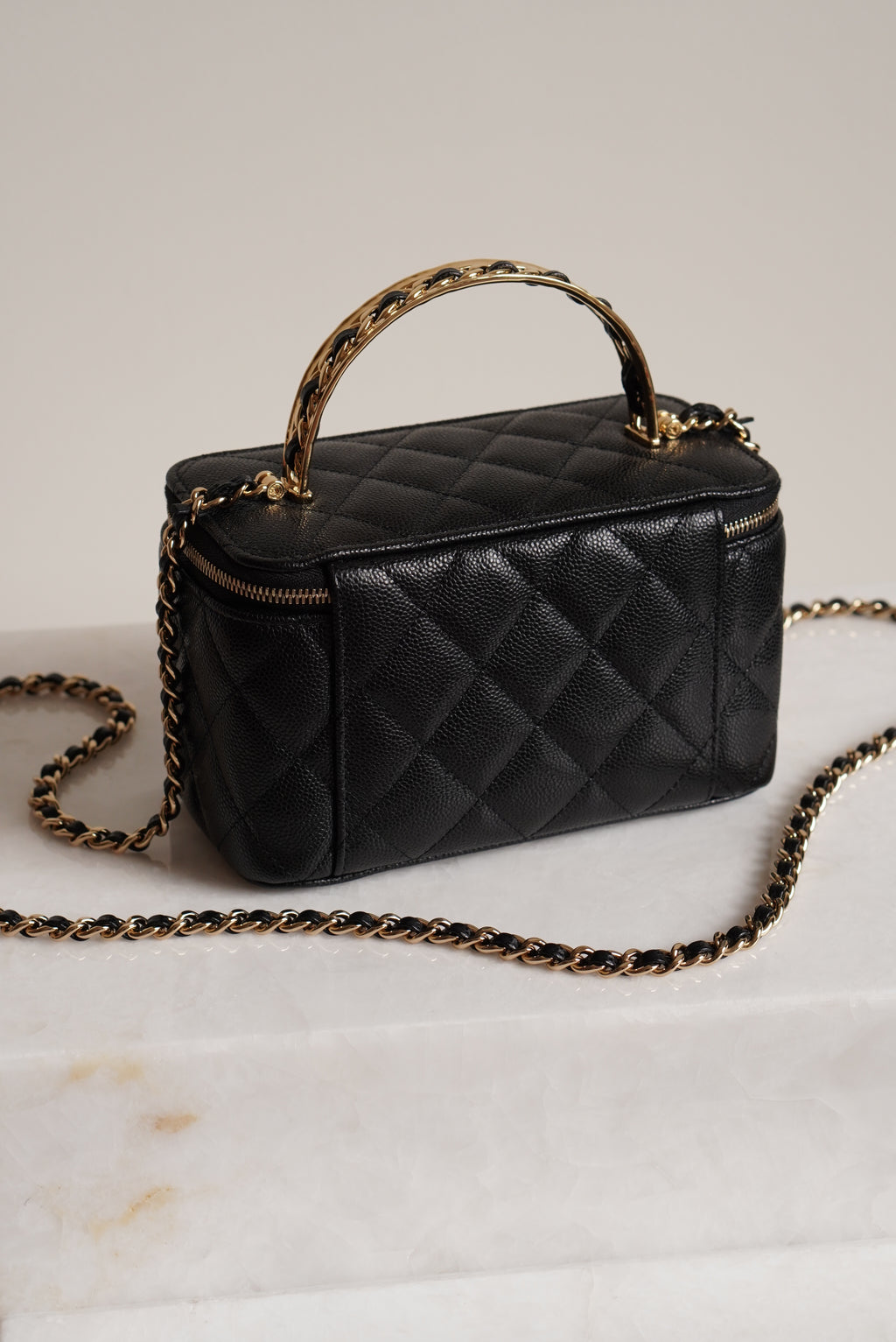 CHANEL LONG VANITY WITH CHAIN TOP HANDLE | BLACK
