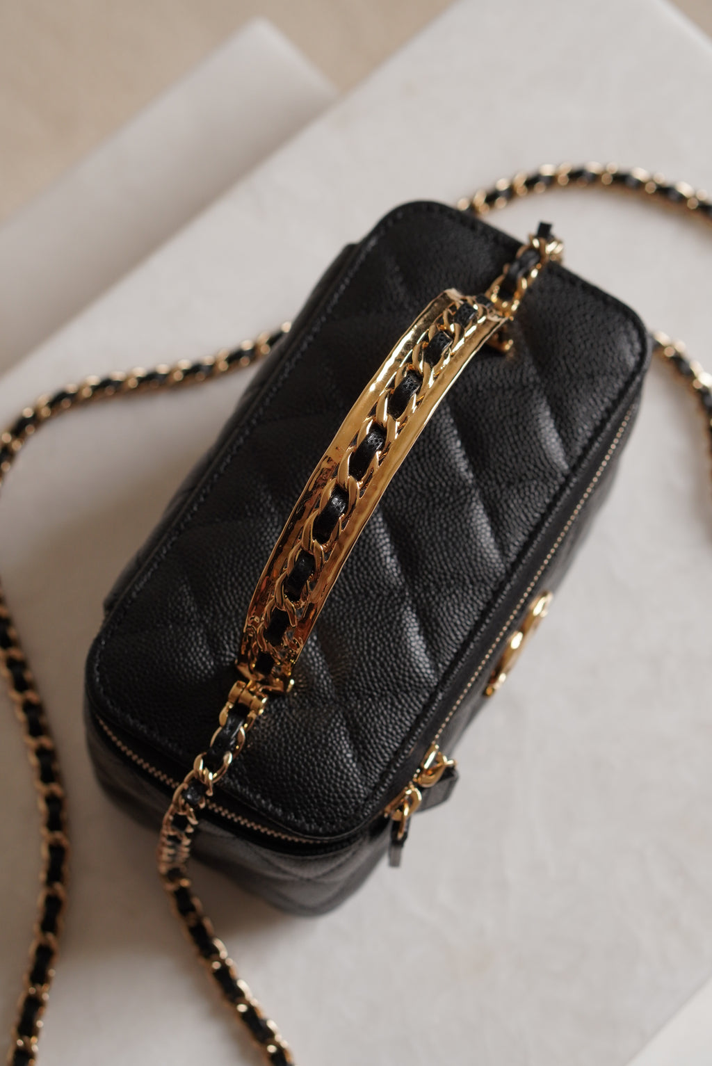 CHANEL LONG VANITY WITH CHAIN TOP HANDLE | BLACK