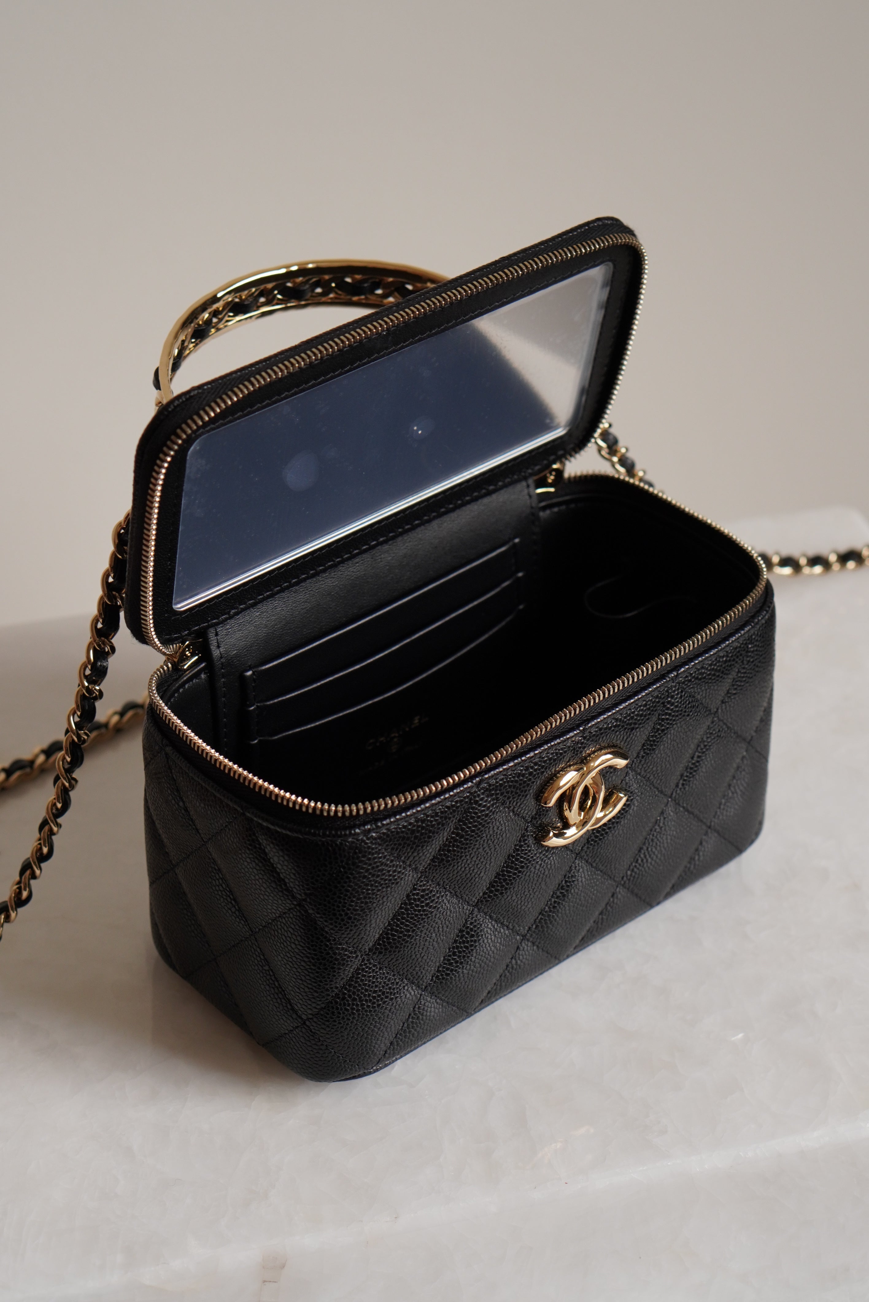 CHANEL LONG VANITY WITH CHAIN TOP HANDLE | BLACK