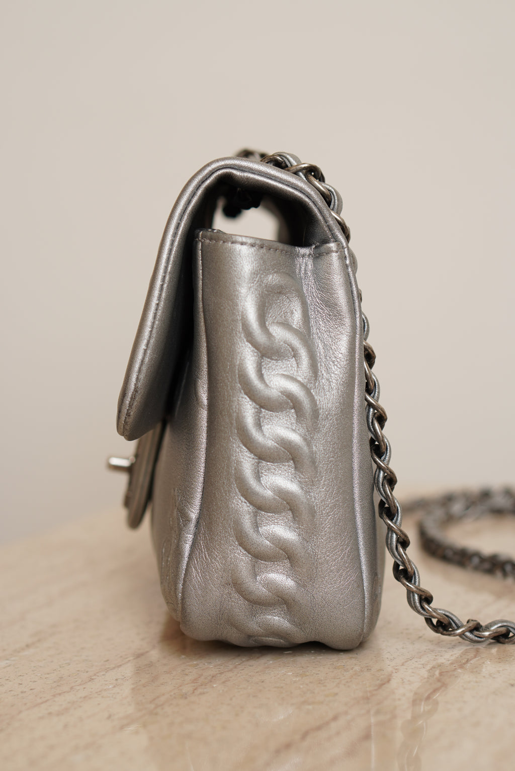 CHANEL LUCKY CHARMS SINGLE FLAP | SILVER
