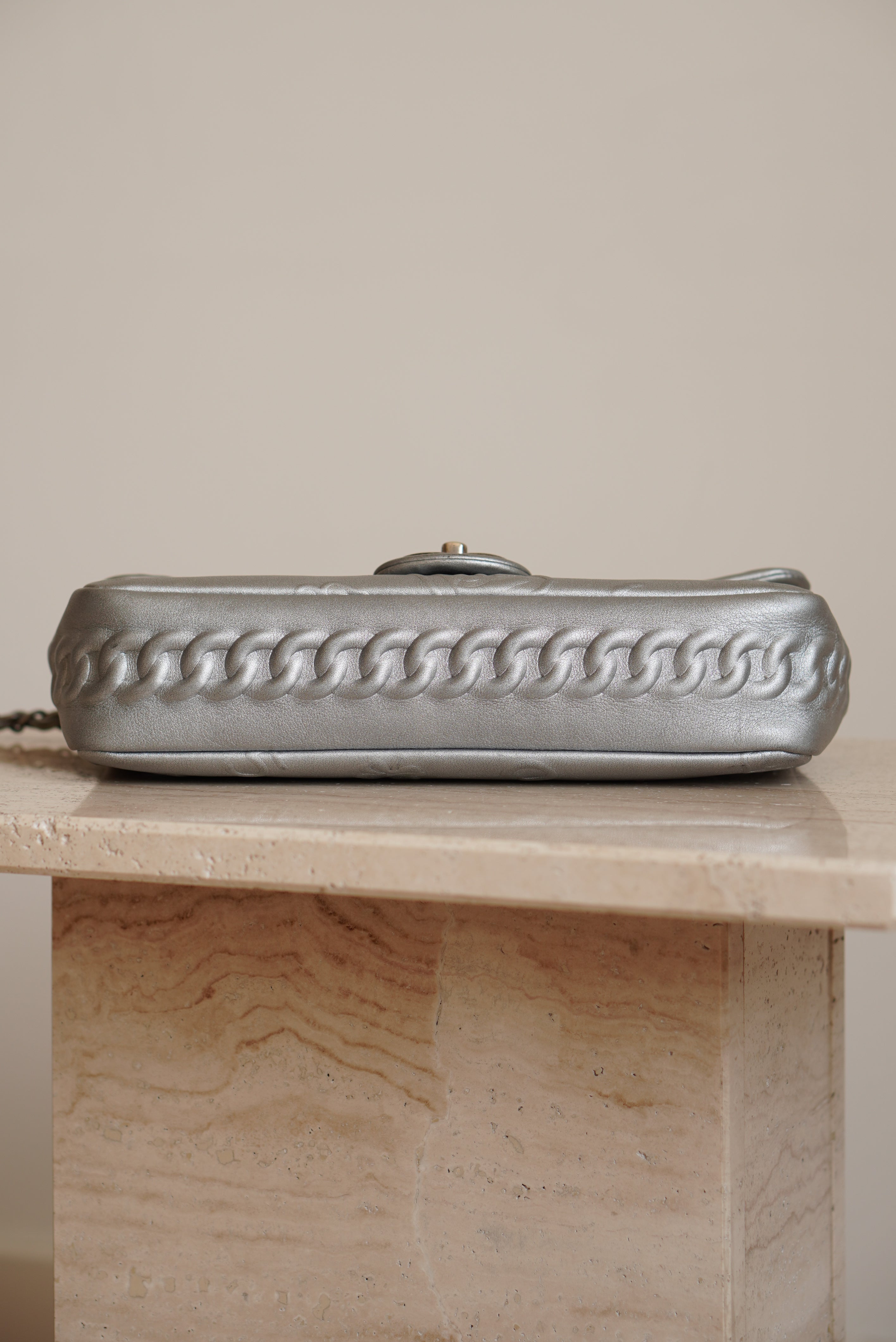 CHANEL LUCKY CHARMS SINGLE FLAP | SILVER