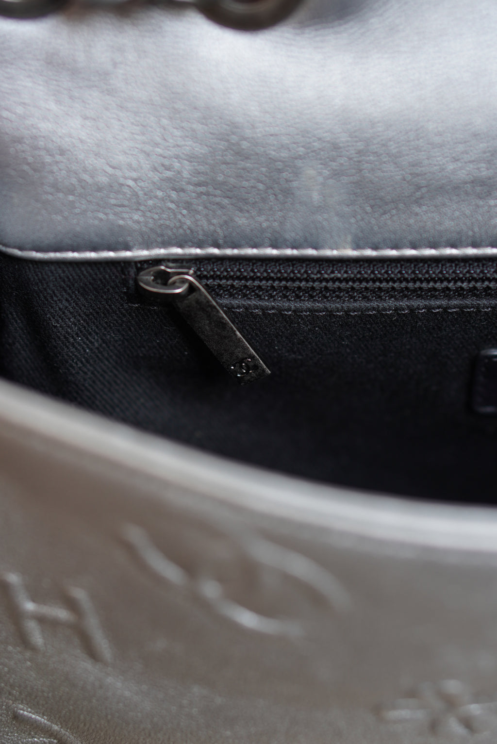 CHANEL LUCKY CHARMS SINGLE FLAP | SILVER