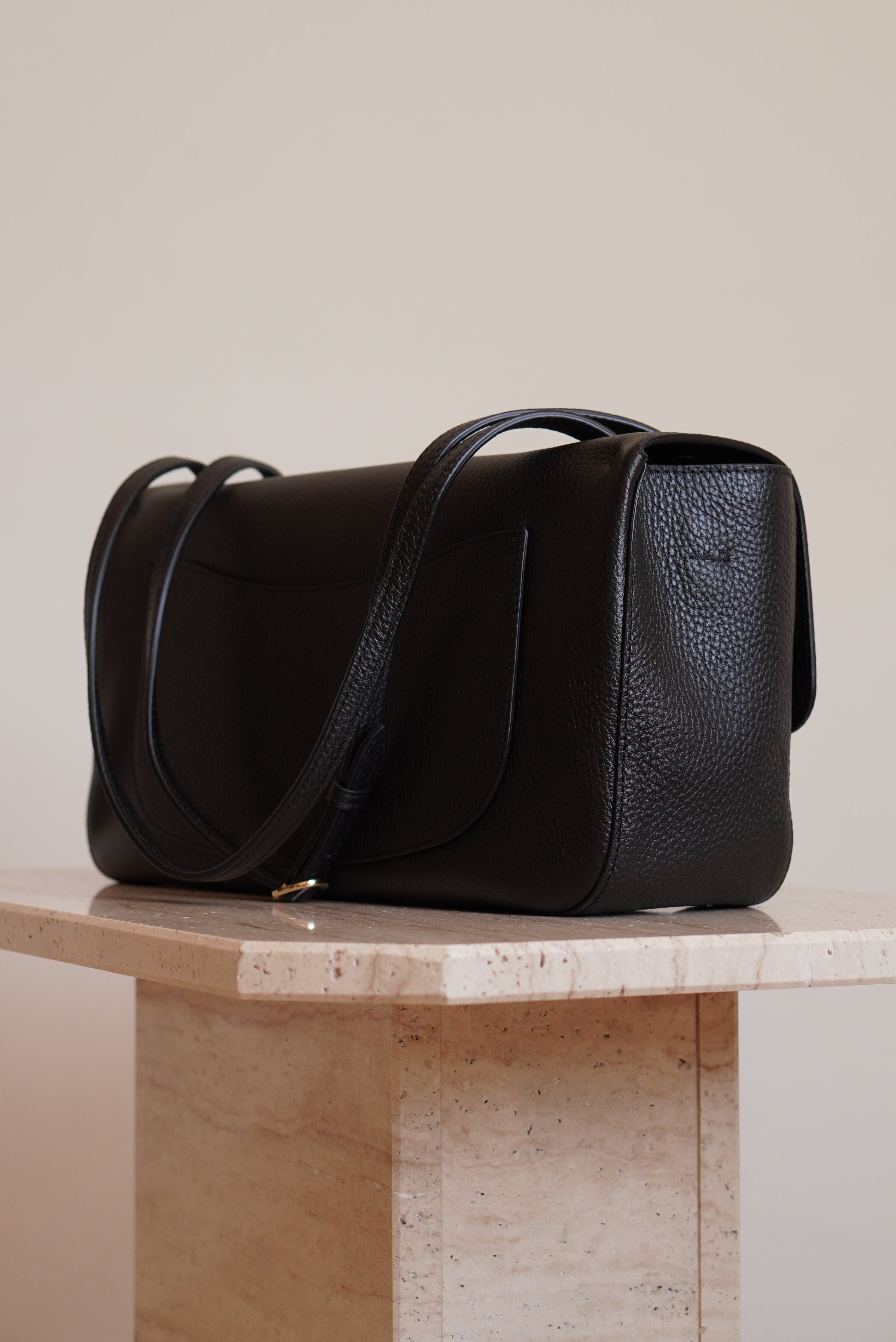 CHANEL 26S MAXI FLAP 32CM  | BLACK
