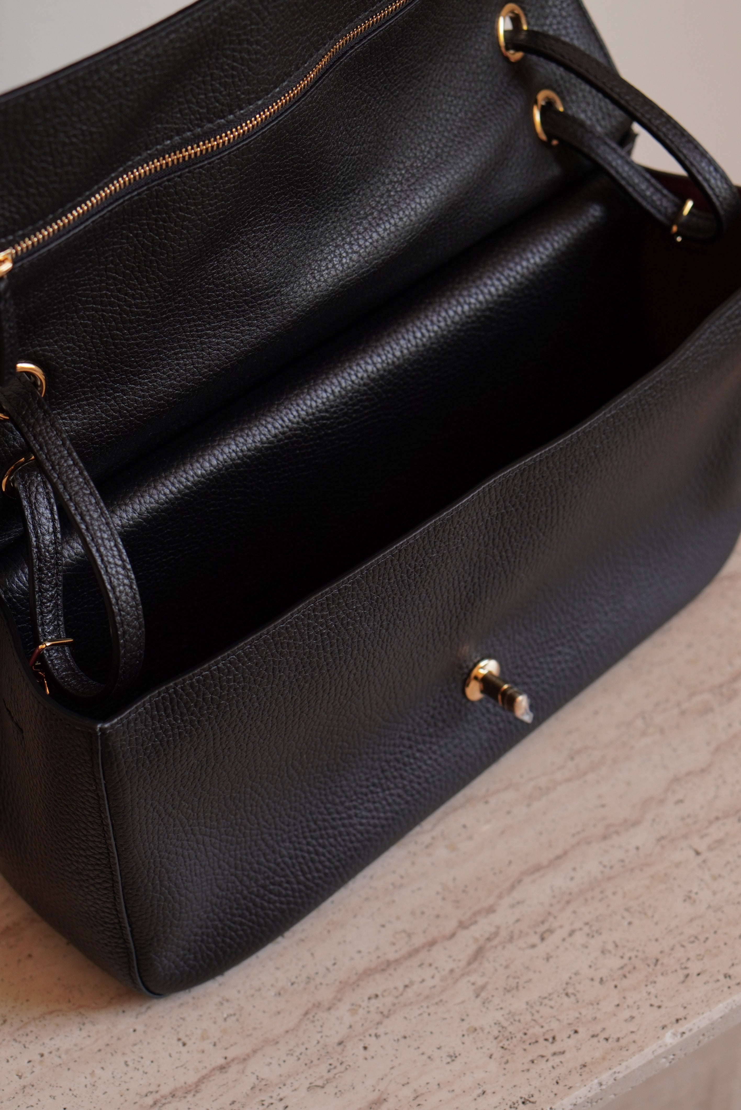 CHANEL 26S MAXI FLAP 32CM  | BLACK