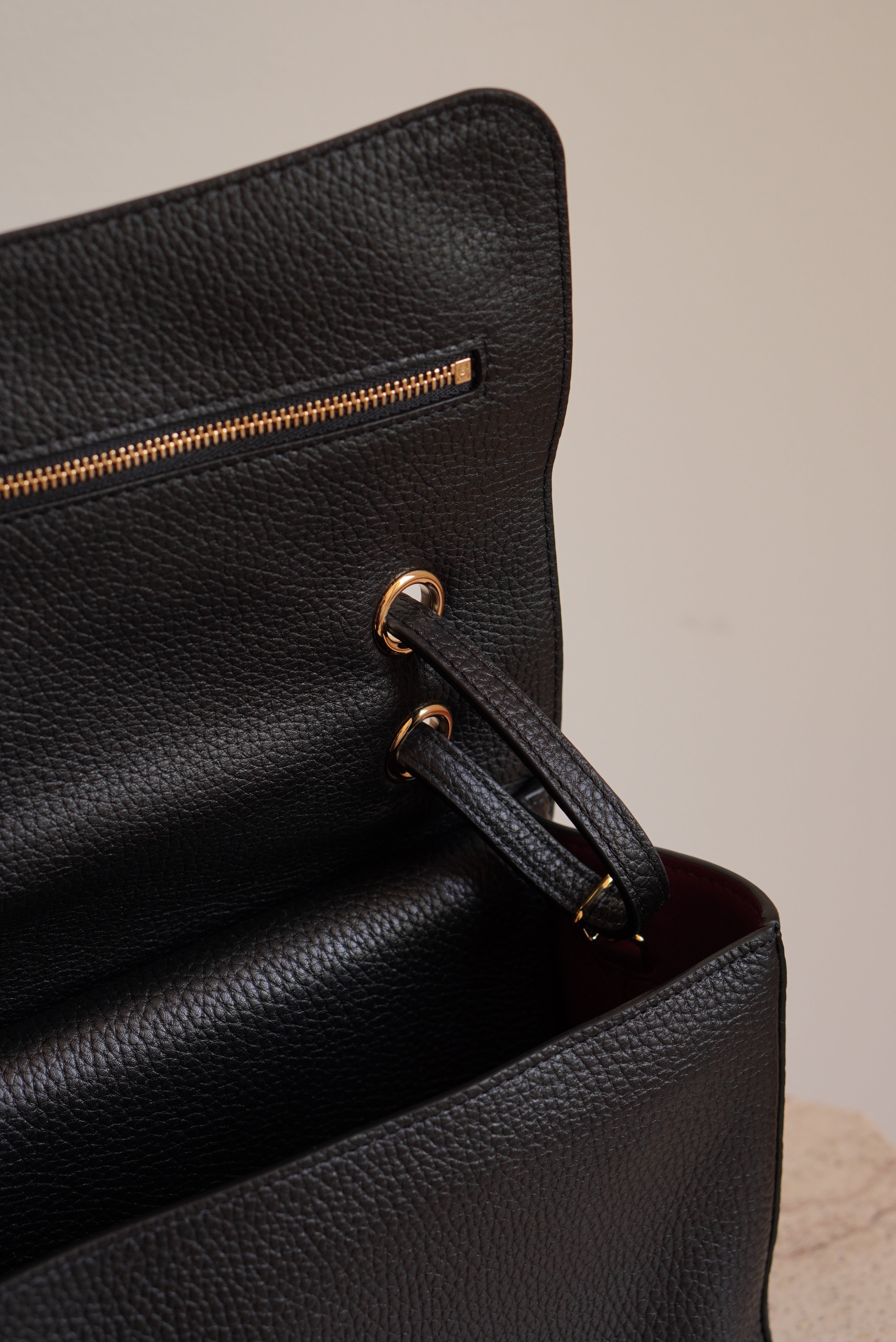 CHANEL 26S MAXI FLAP 32CM  | BLACK