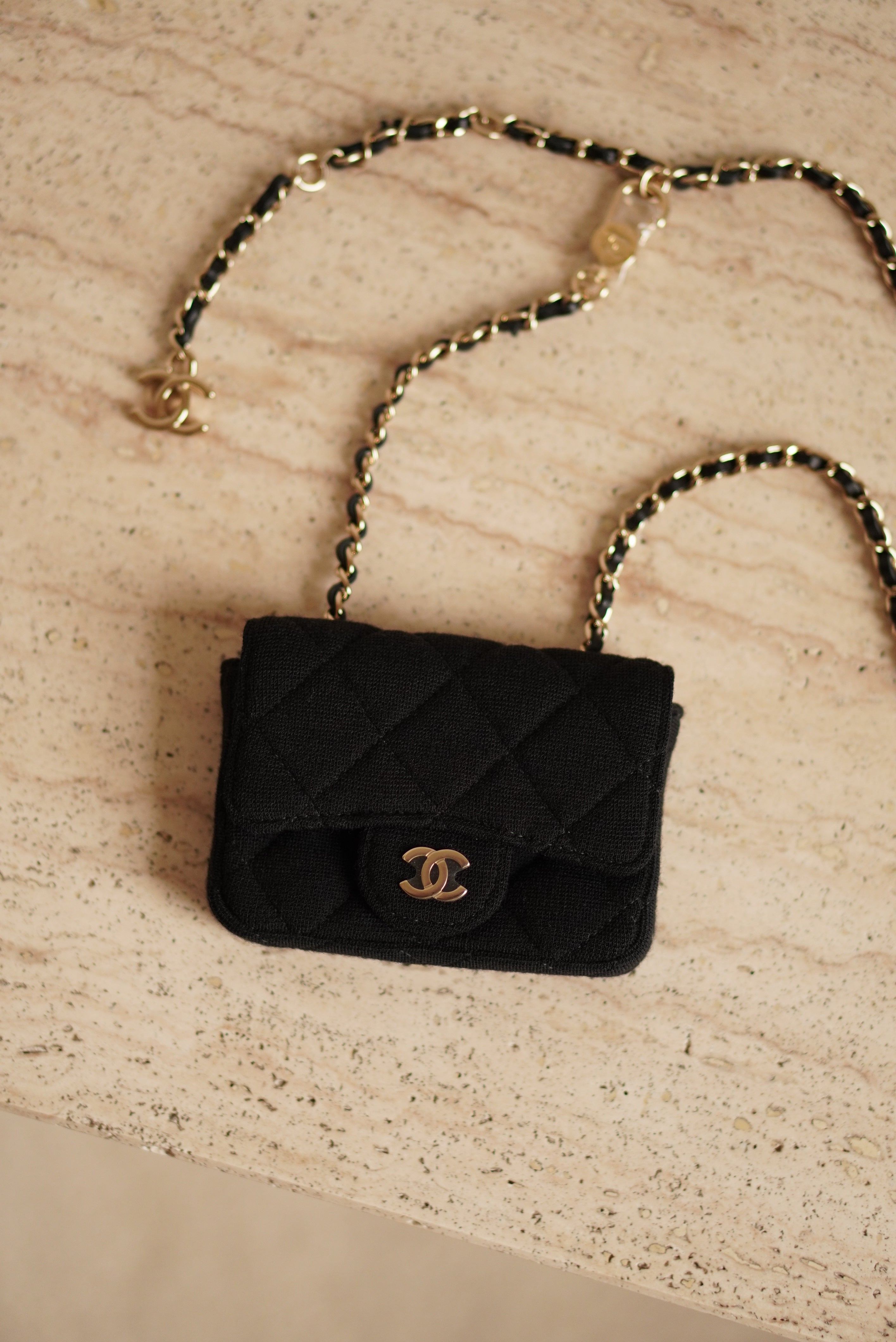 CHANEL MINI BELT BAG | BLACK