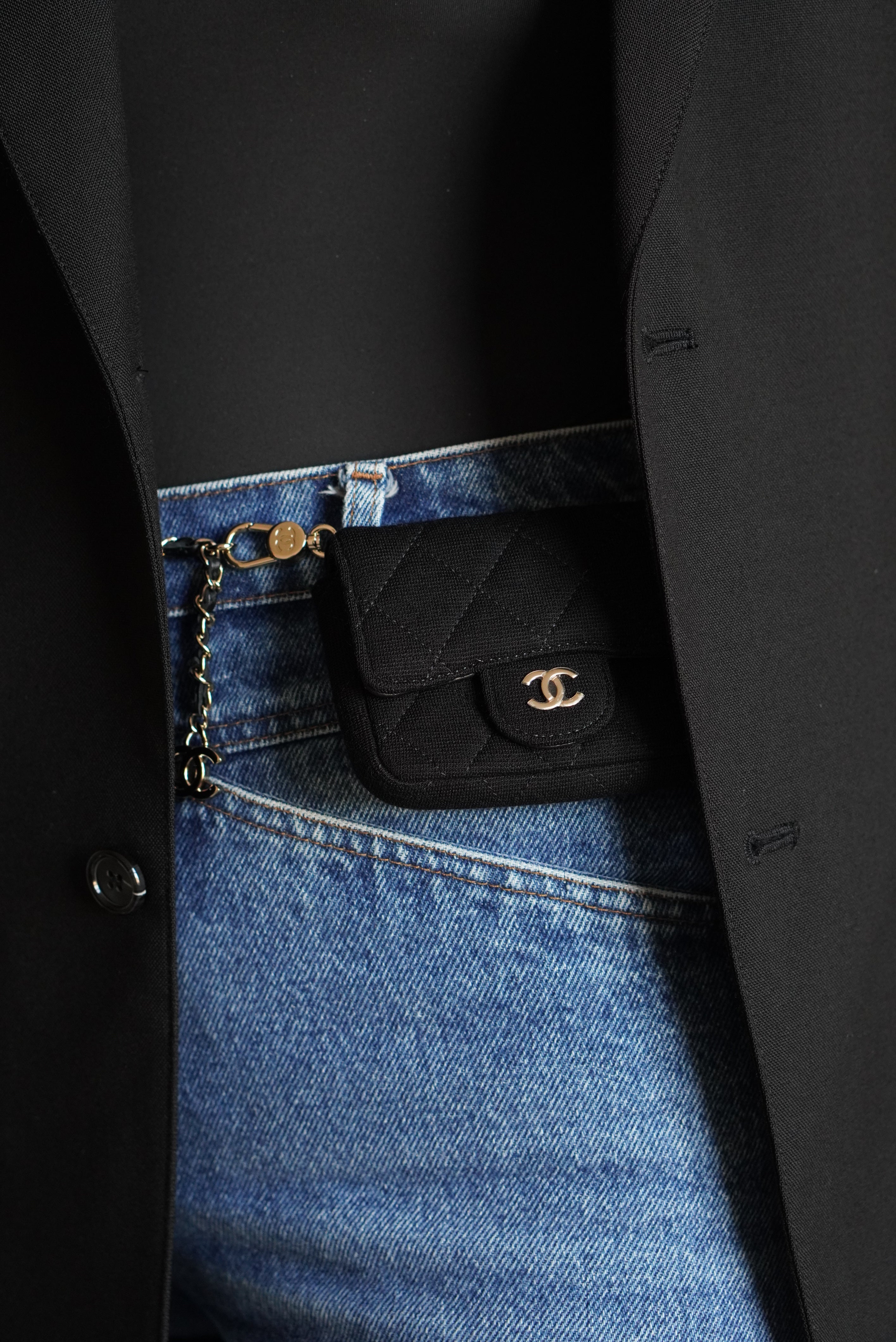 CHANEL MINI BELT BAG | BLACK