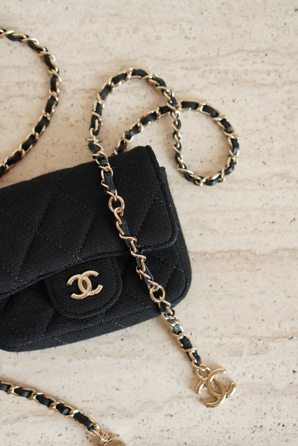 CHANEL MINI BELT BAG | BLACK