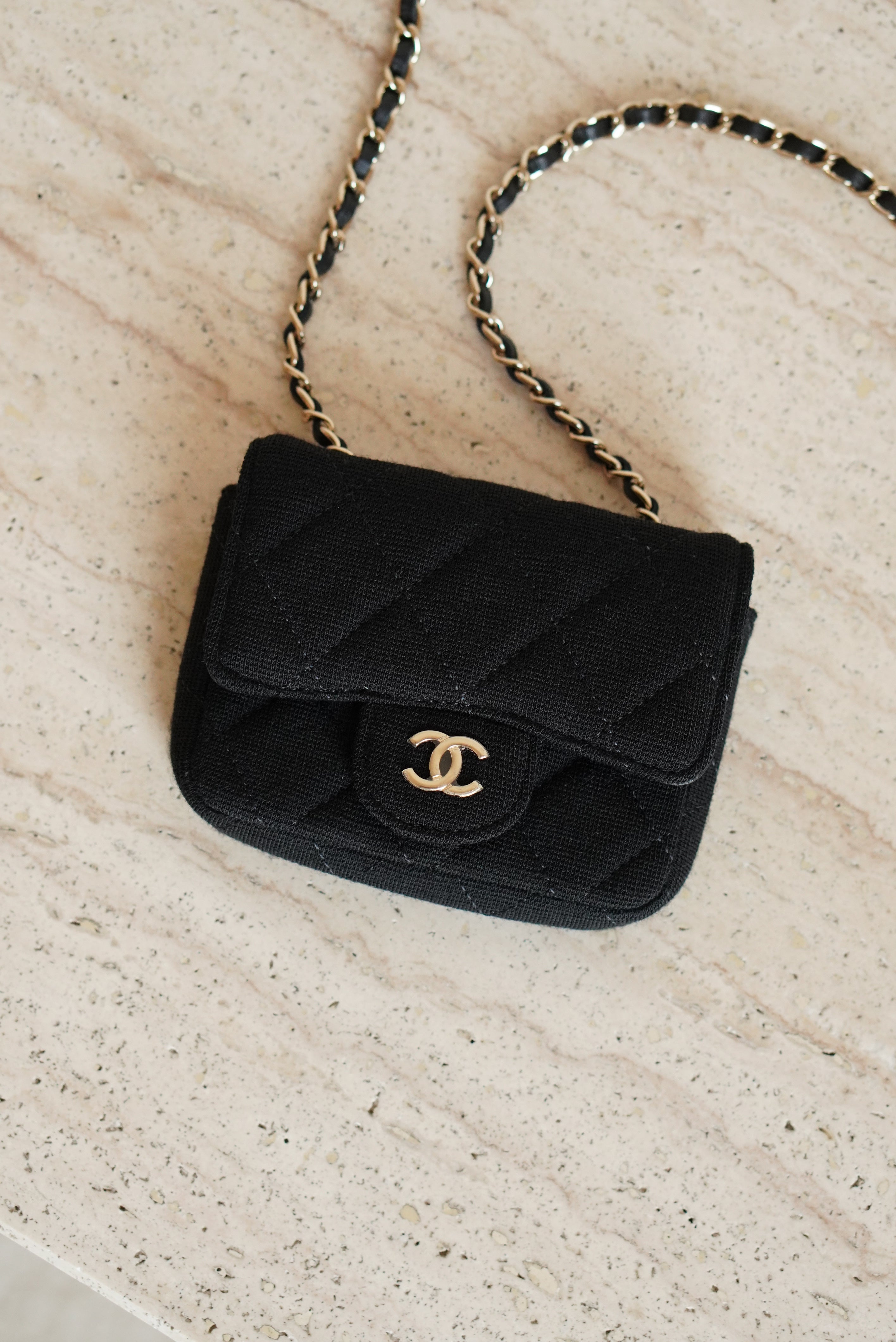 CHANEL MINI BELT BAG | BLACK