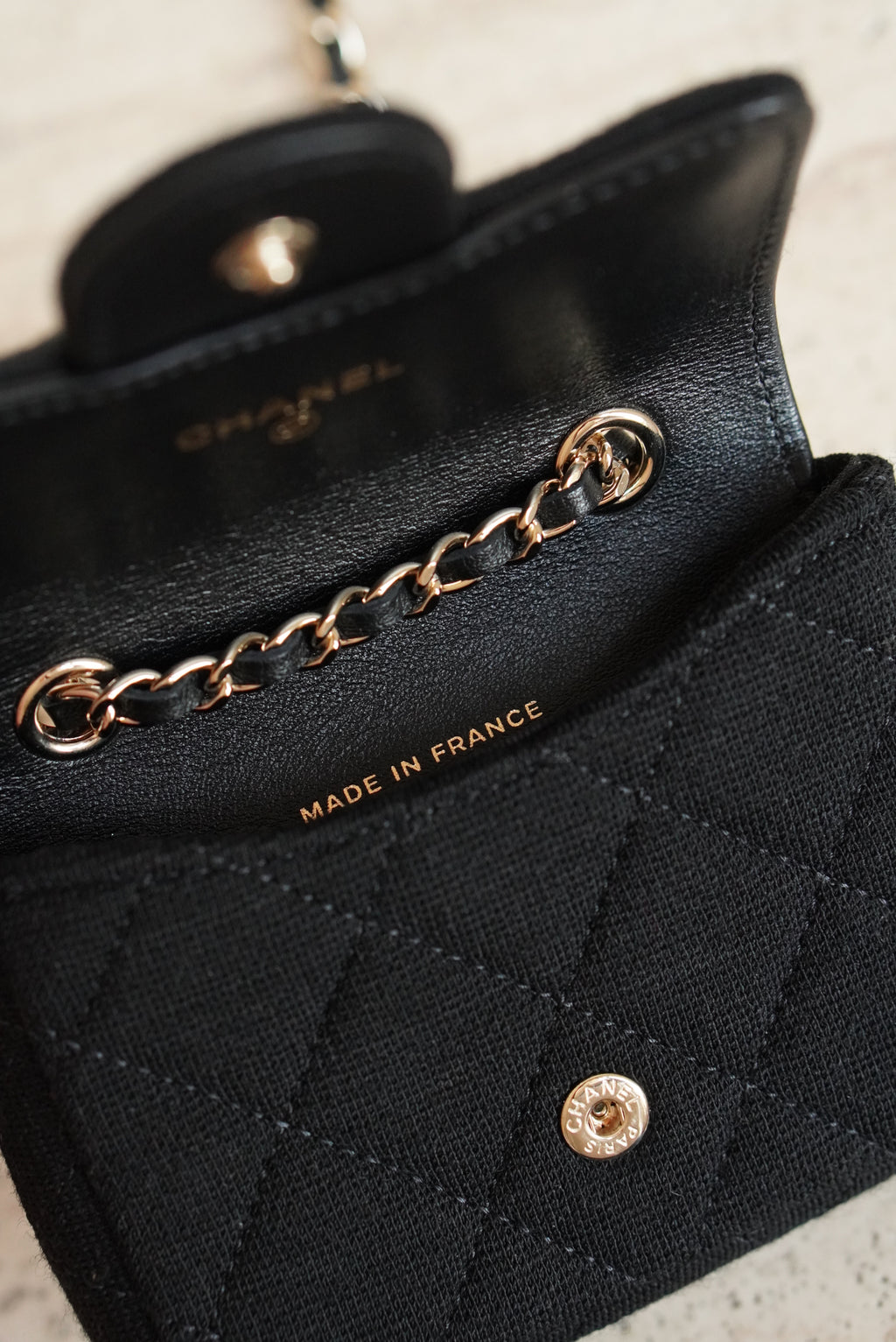 CHANEL MINI BELT BAG | BLACK