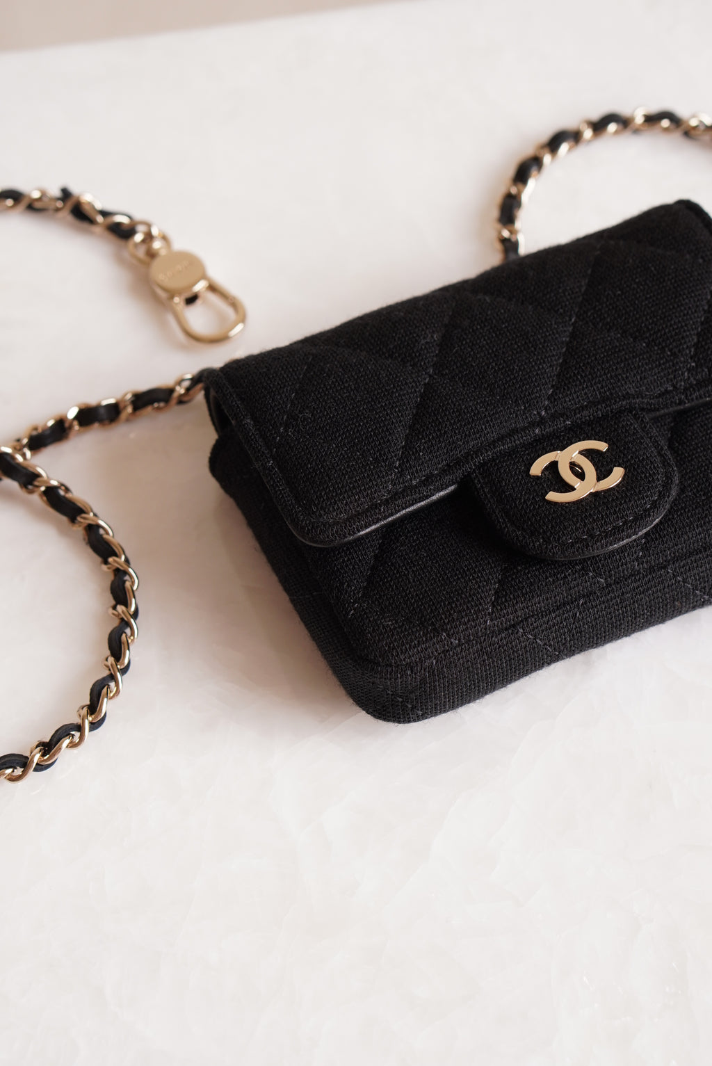 CHANEL MINI BELT BAG | BLACK