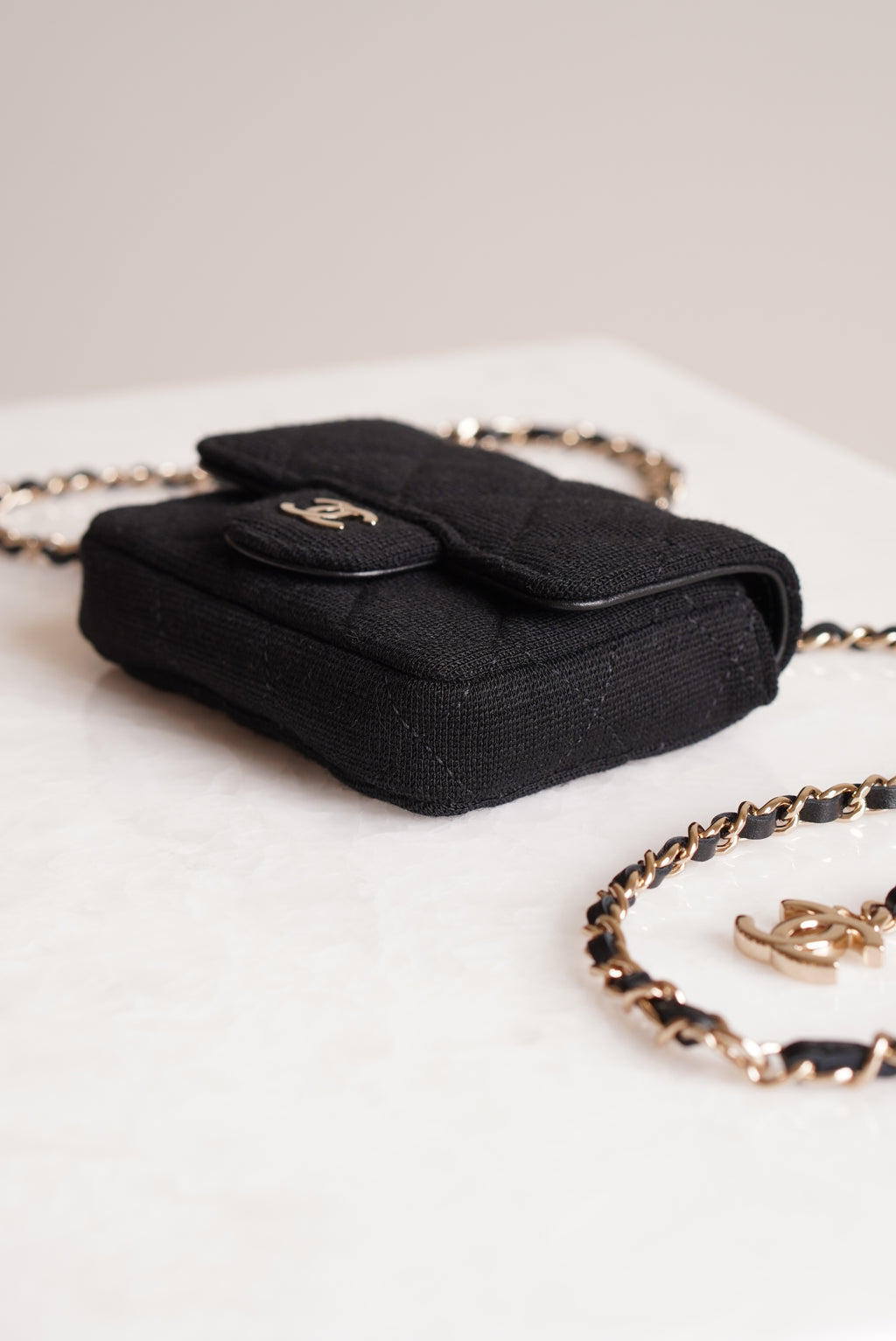 CHANEL MINI BELT BAG | BLACK
