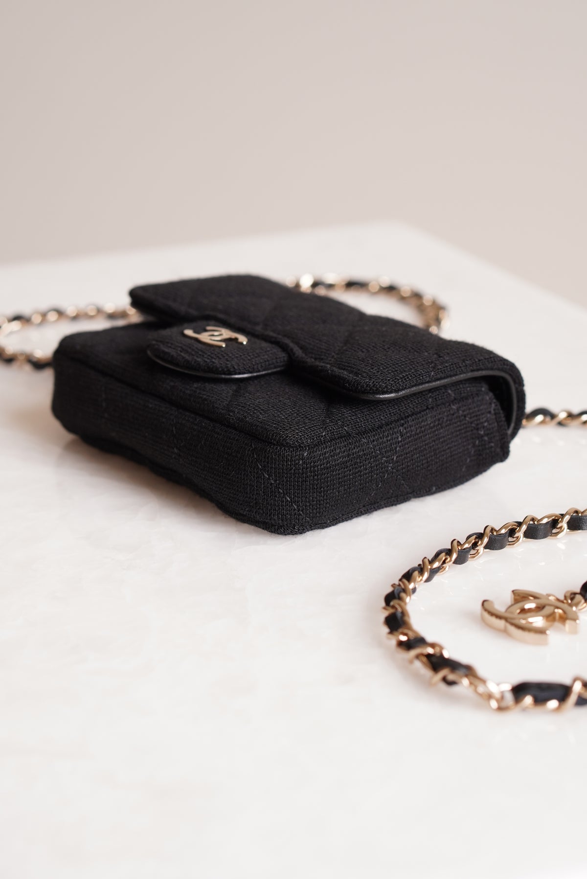 CHANEL MINI BELT BAG | BLACK