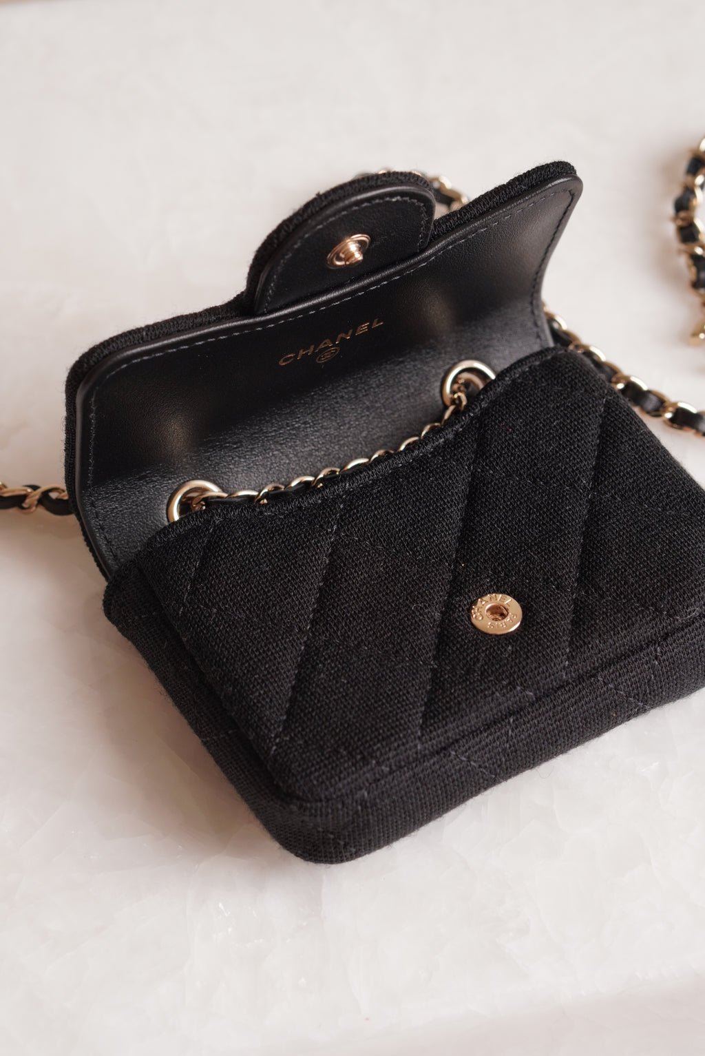 CHANEL MINI BELT BAG | BLACK