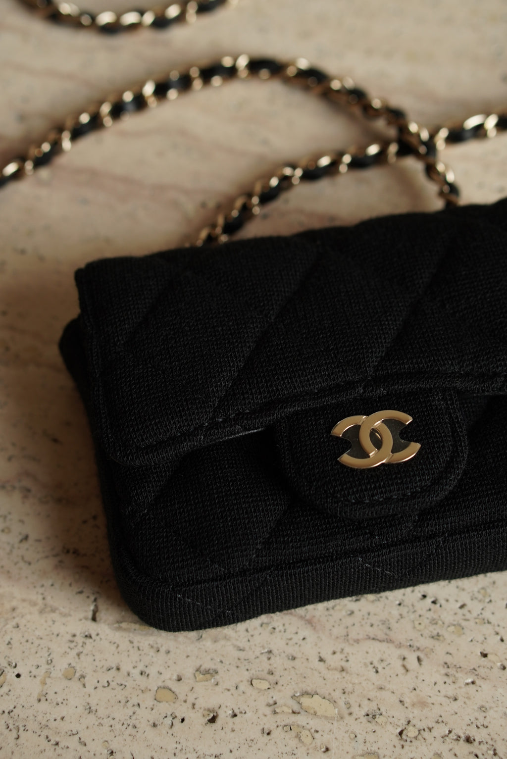 CHANEL MINI BELT BAG