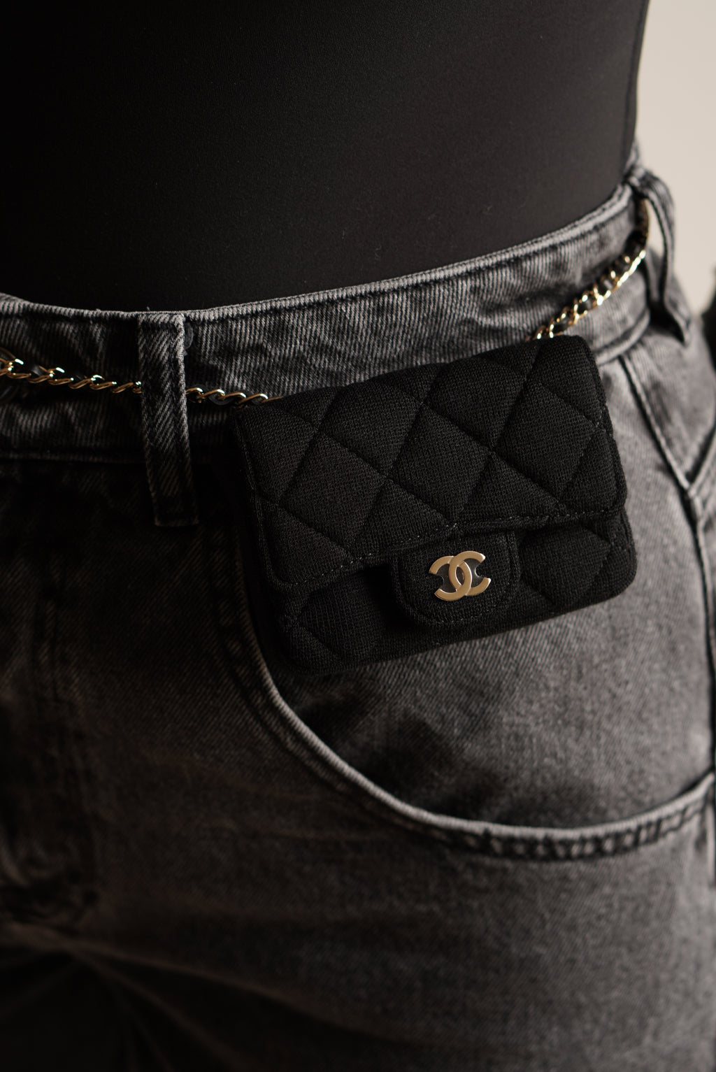 CHANEL MINI BELT BAG