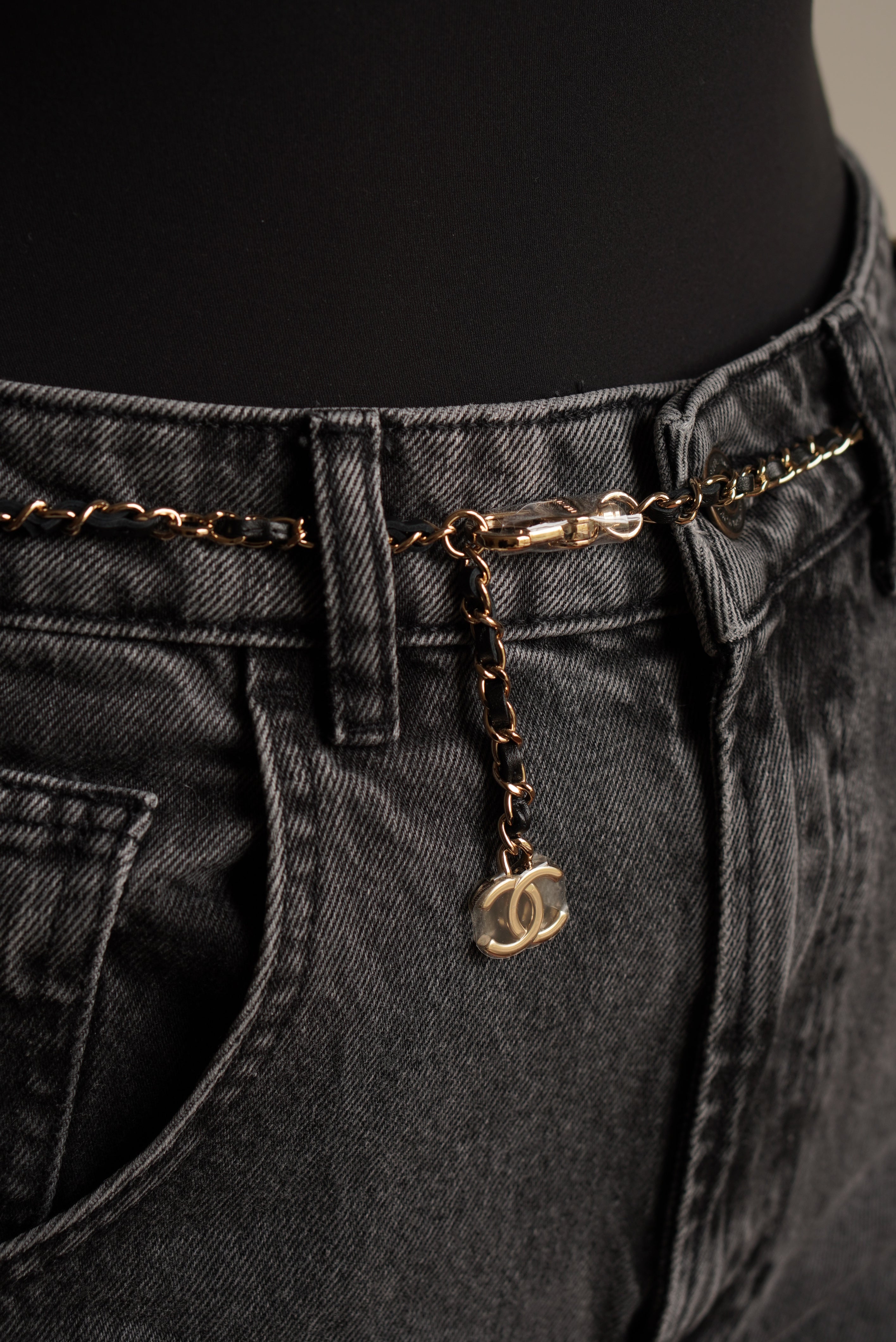 CHANEL MINI BELT BAG