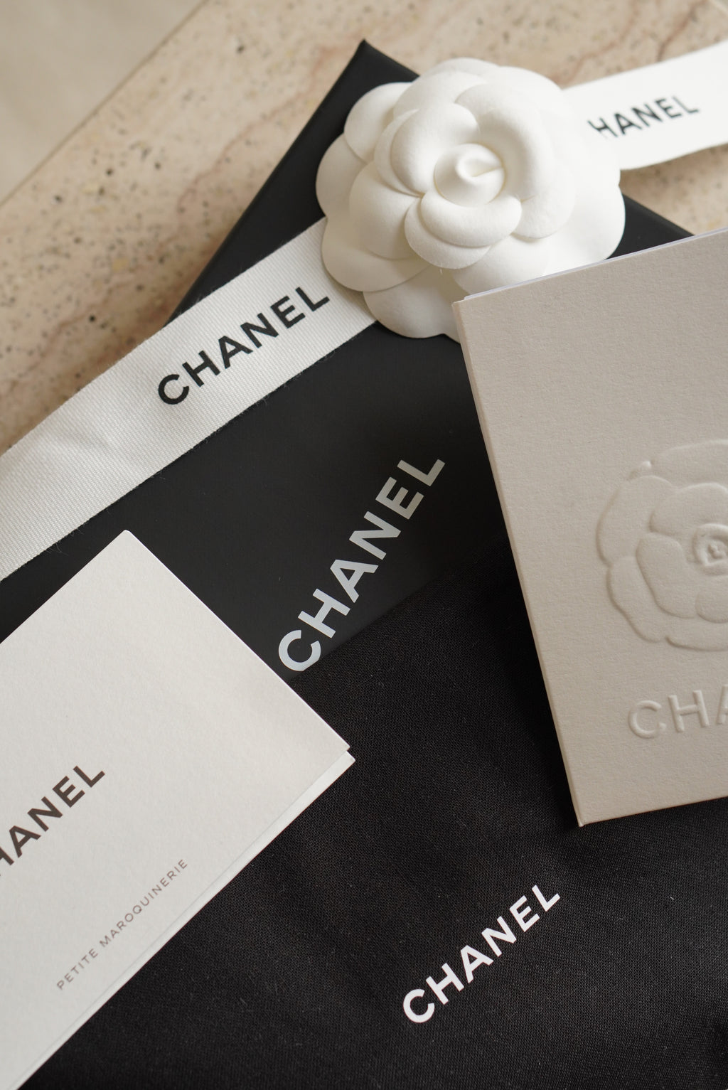 CHANEL MINI O CASE | BLACK