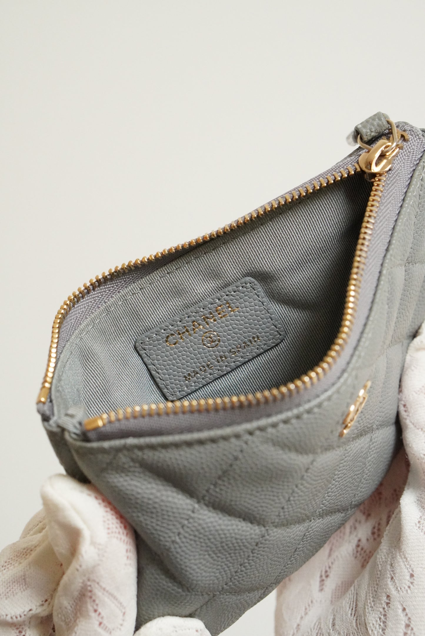 CHANEL MINI O CASE | GREY