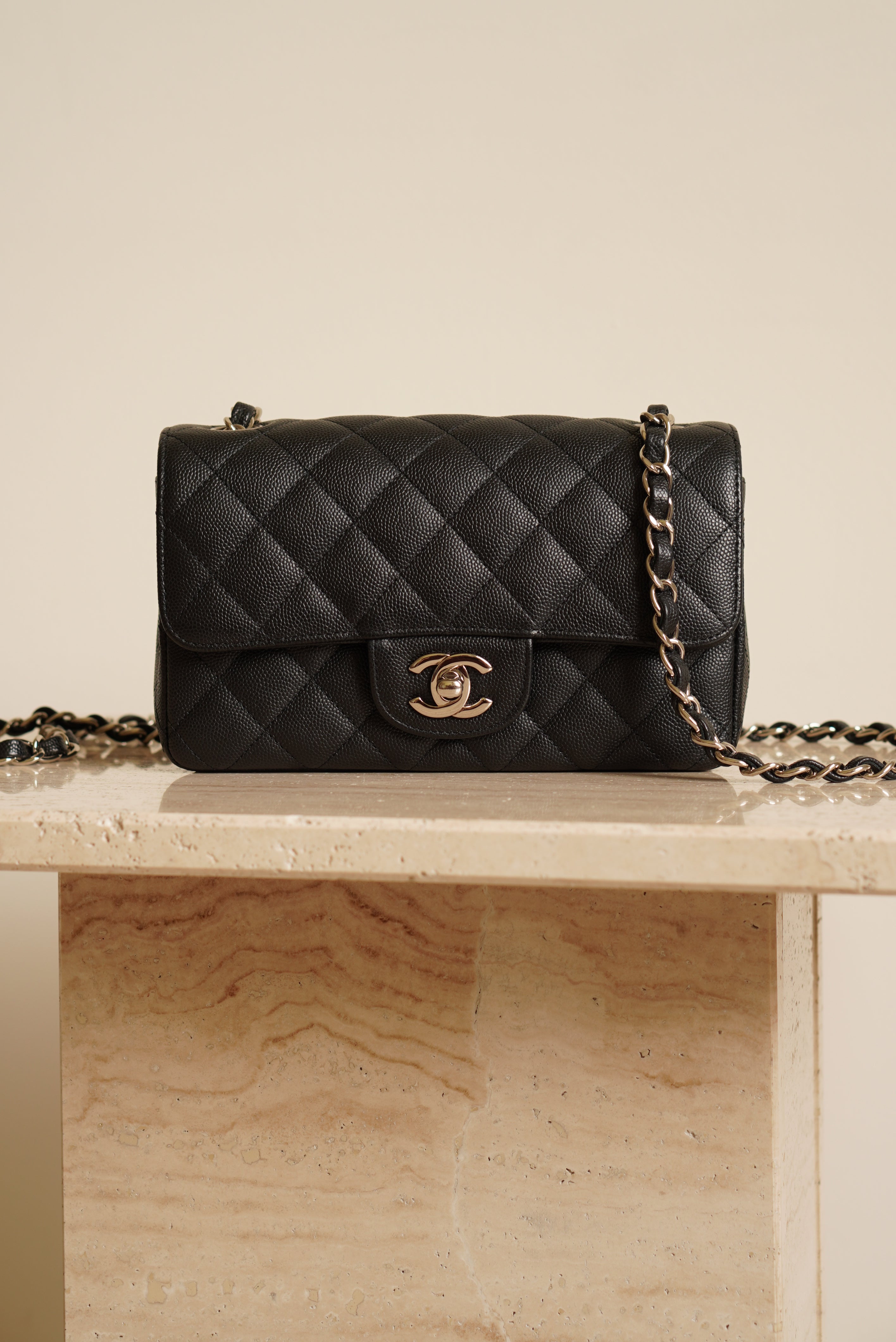 CHANEL 17C MINI RECTANGULAR | BLACK