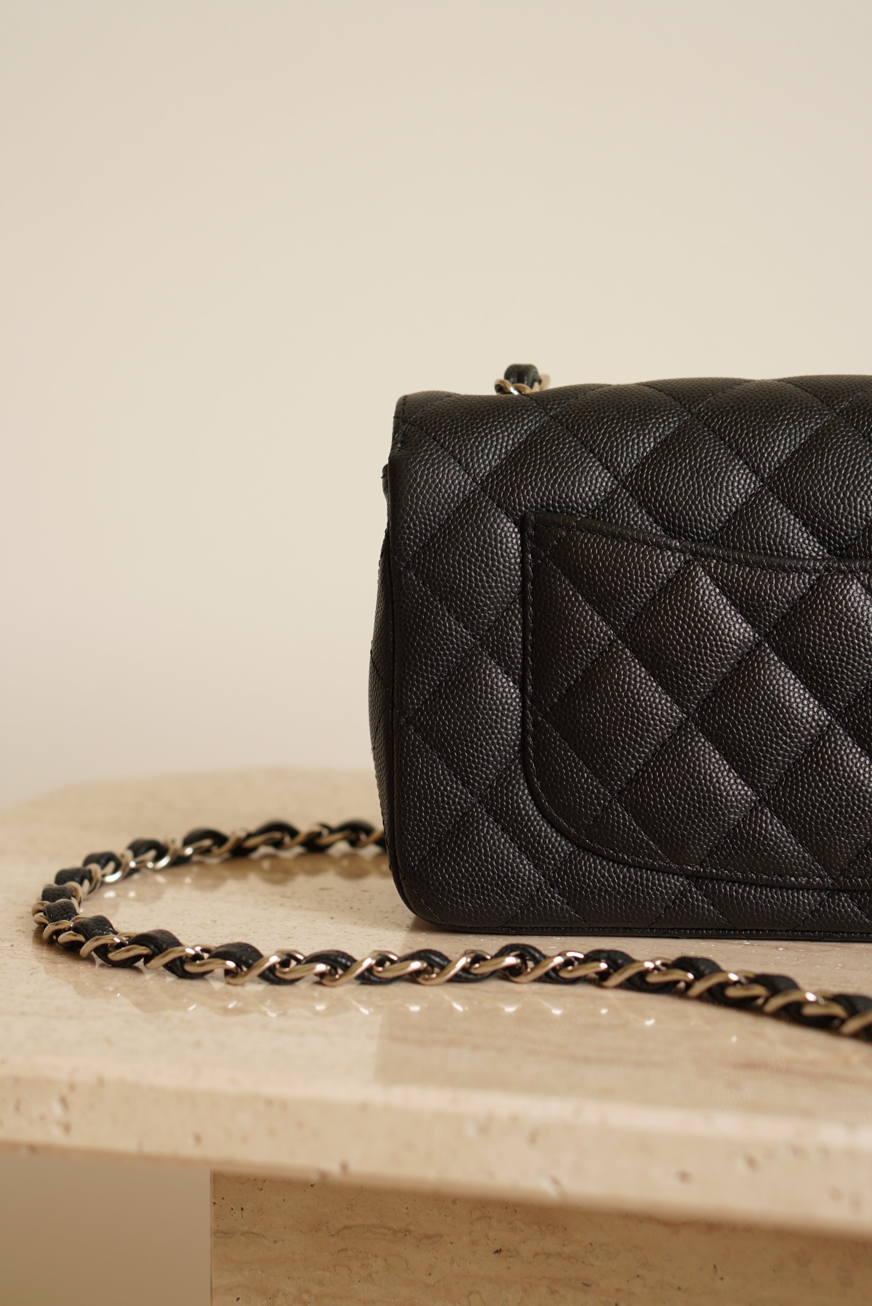 CHANEL 17C MINI RECTANGULAR | BLACK