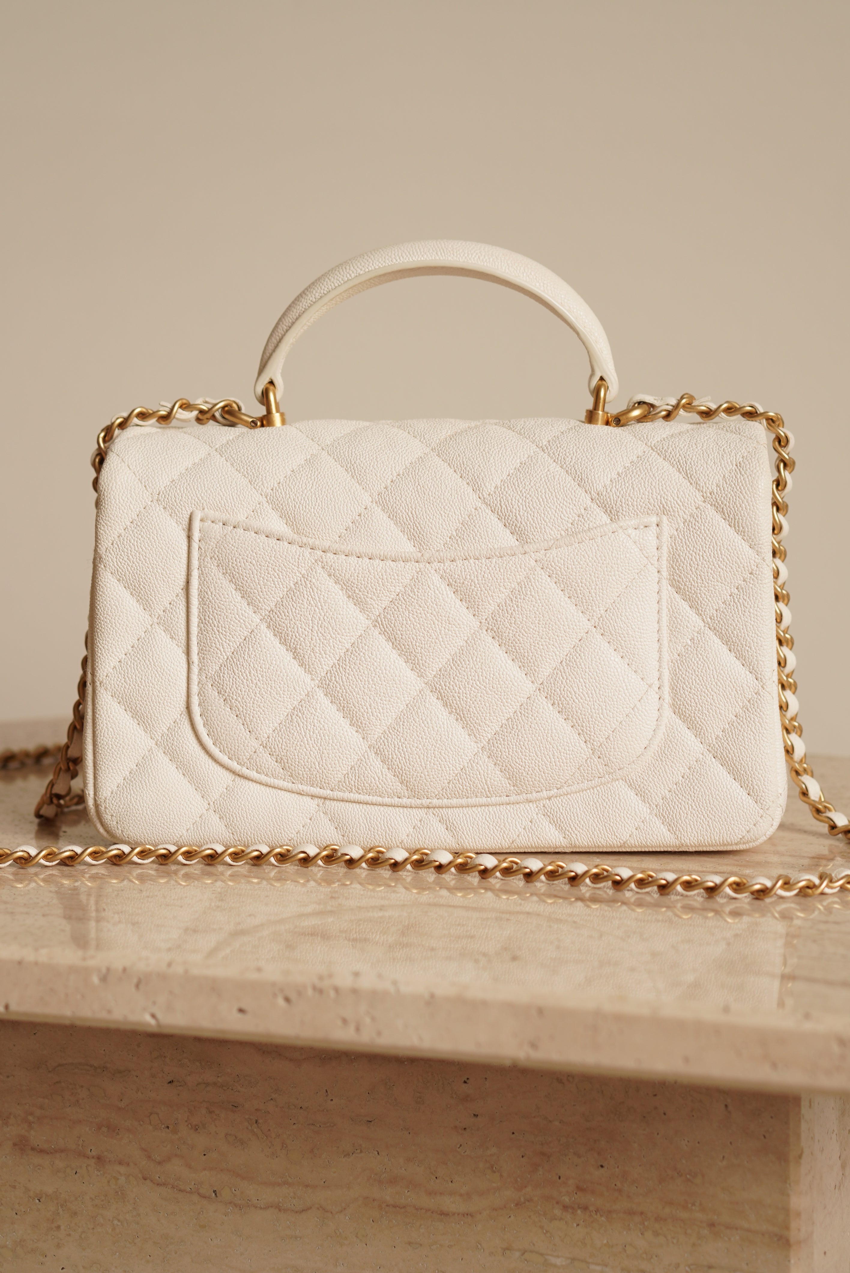 CHANEL 21S MINI RECTANGULAR TOP HANDLE | WHITE