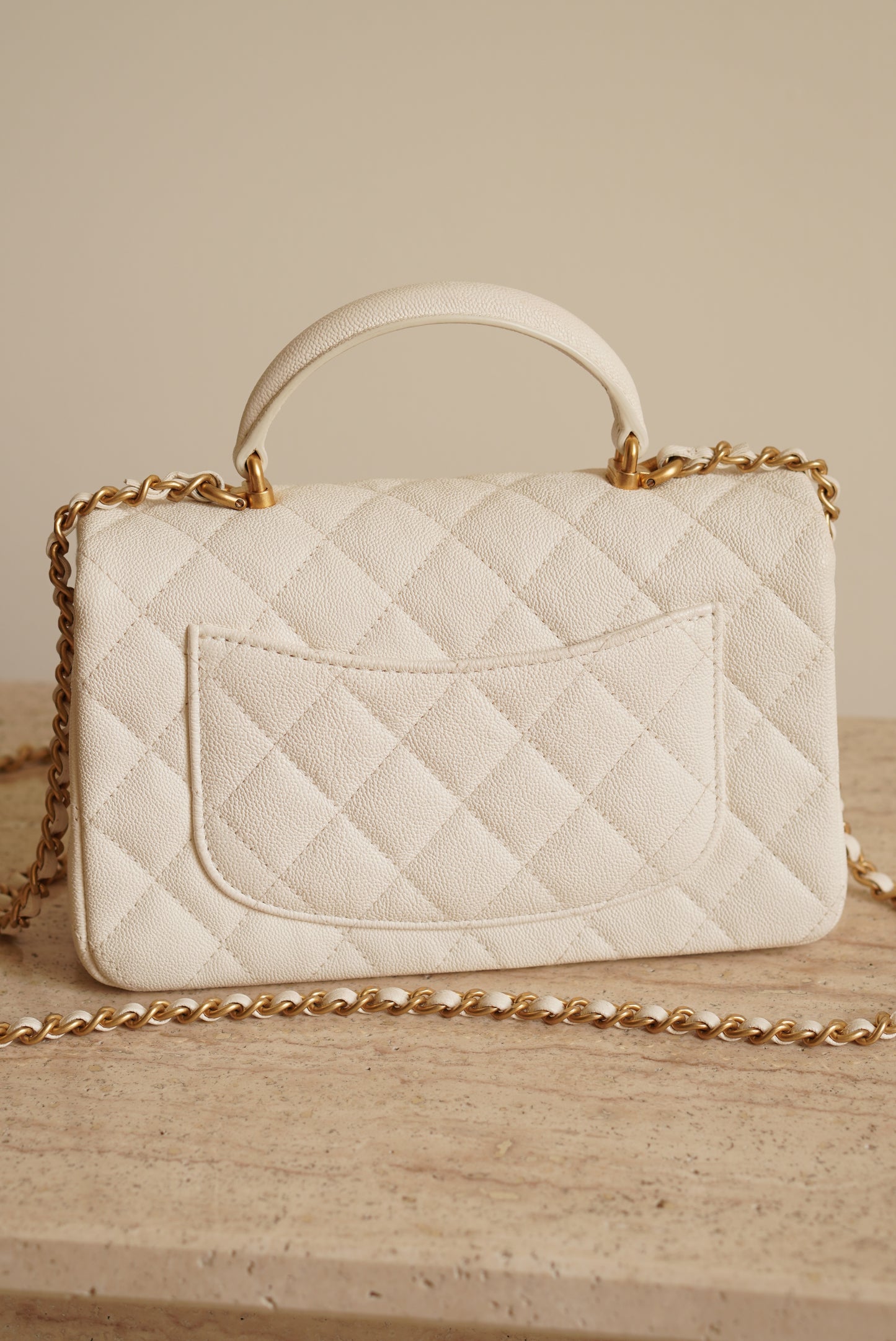 CHANEL 21S MINI RECTANGULAR TOP HANDLE | WHITE