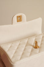 CHANEL 21S MINI RECTANGULAR TOP HANDLE | WHITE