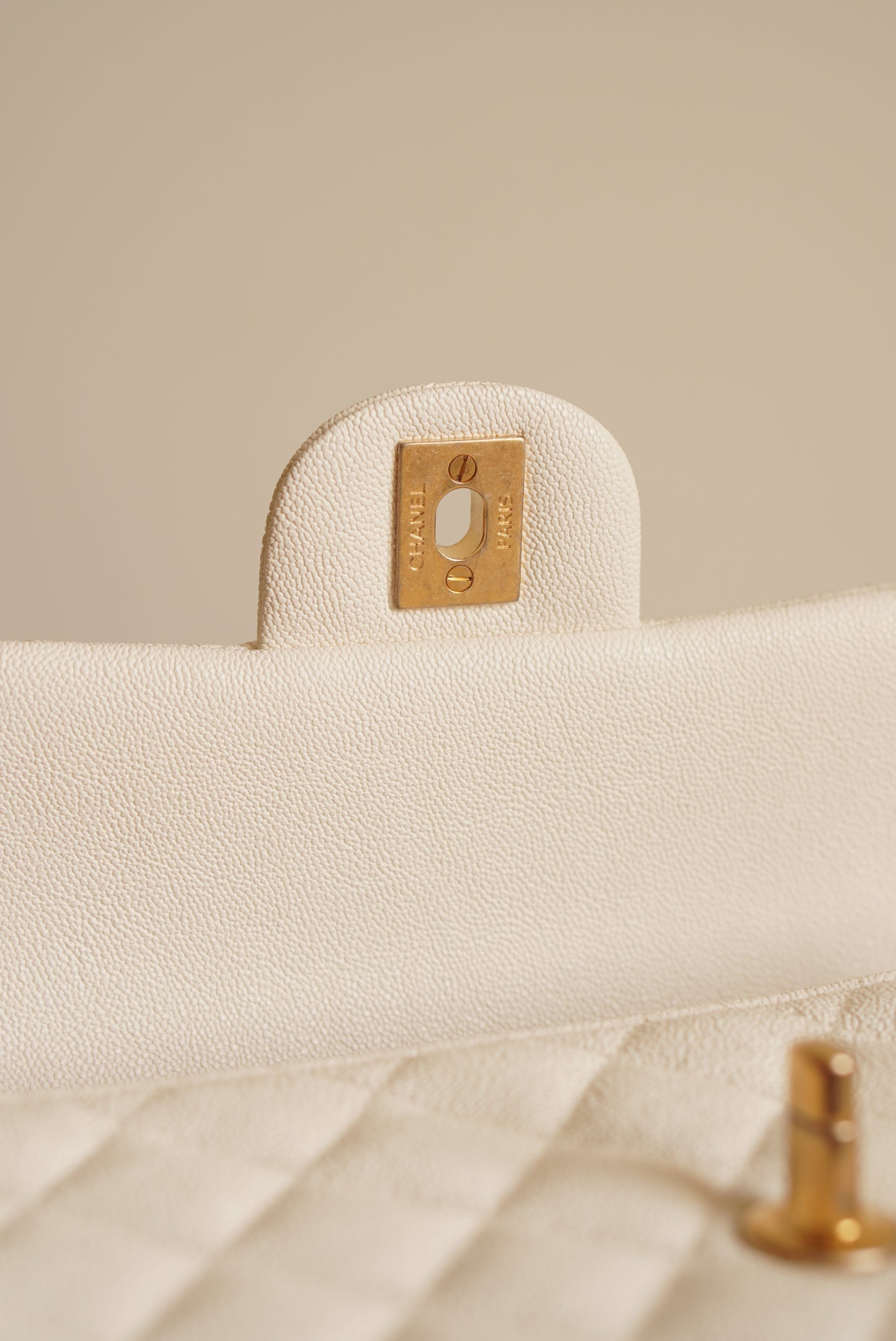 CHANEL 21S MINI RECTANGULAR TOP HANDLE | WHITE