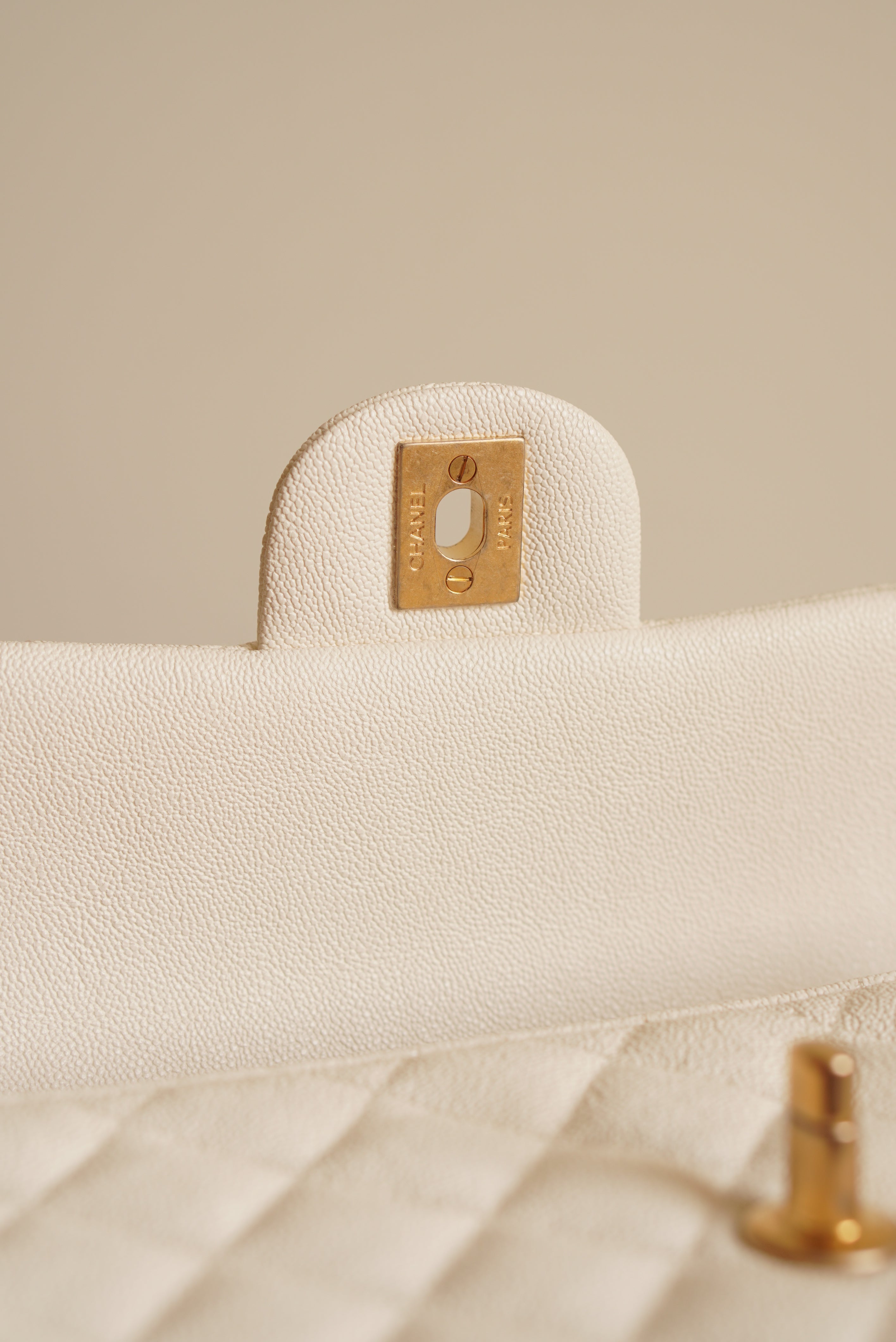 CHANEL 21S MINI RECTANGULAR TOP HANDLE | WHITE