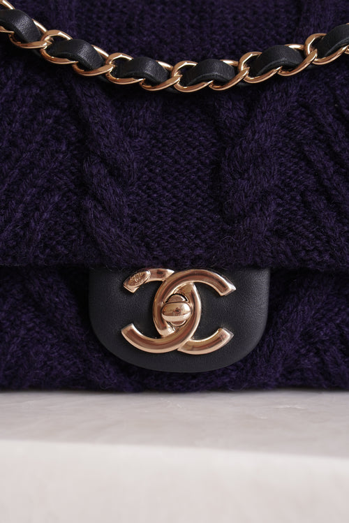CHANEL 18A PARIS-HAMBURG CABLE KNIT SMALL SINGLE FLAP | NAVY