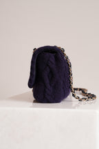CHANEL 18A PARIS-HAMBURG CABLE KNIT SMALL SINGLE FLAP | NAVY