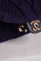 CHANEL 18A PARIS-HAMBURG CABLE KNIT SMALL SINGLE FLAP | NAVY