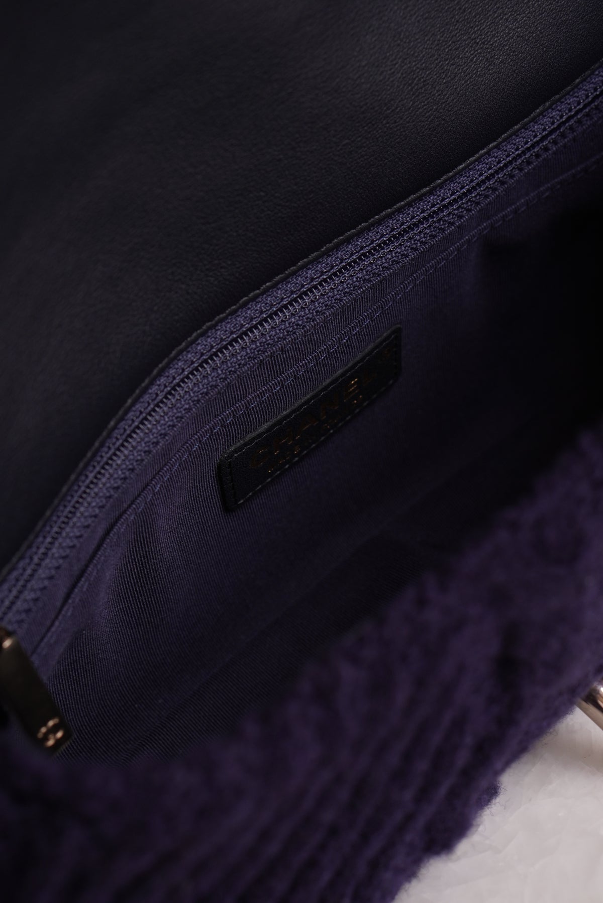 CHANEL 18A PARIS-HAMBURG CABLE KNIT SMALL SINGLE FLAP | NAVY