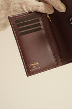 CHANEL 25S PASSPORT HOLDER | BLACK
