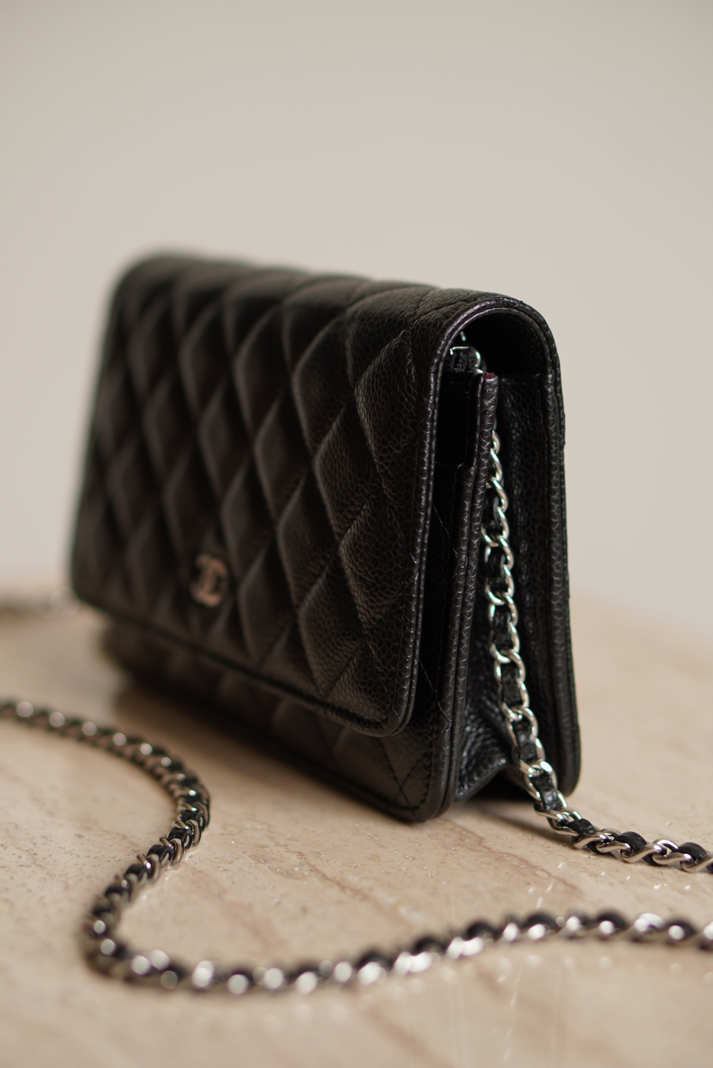 CHANEL WALLET ON CHAIN