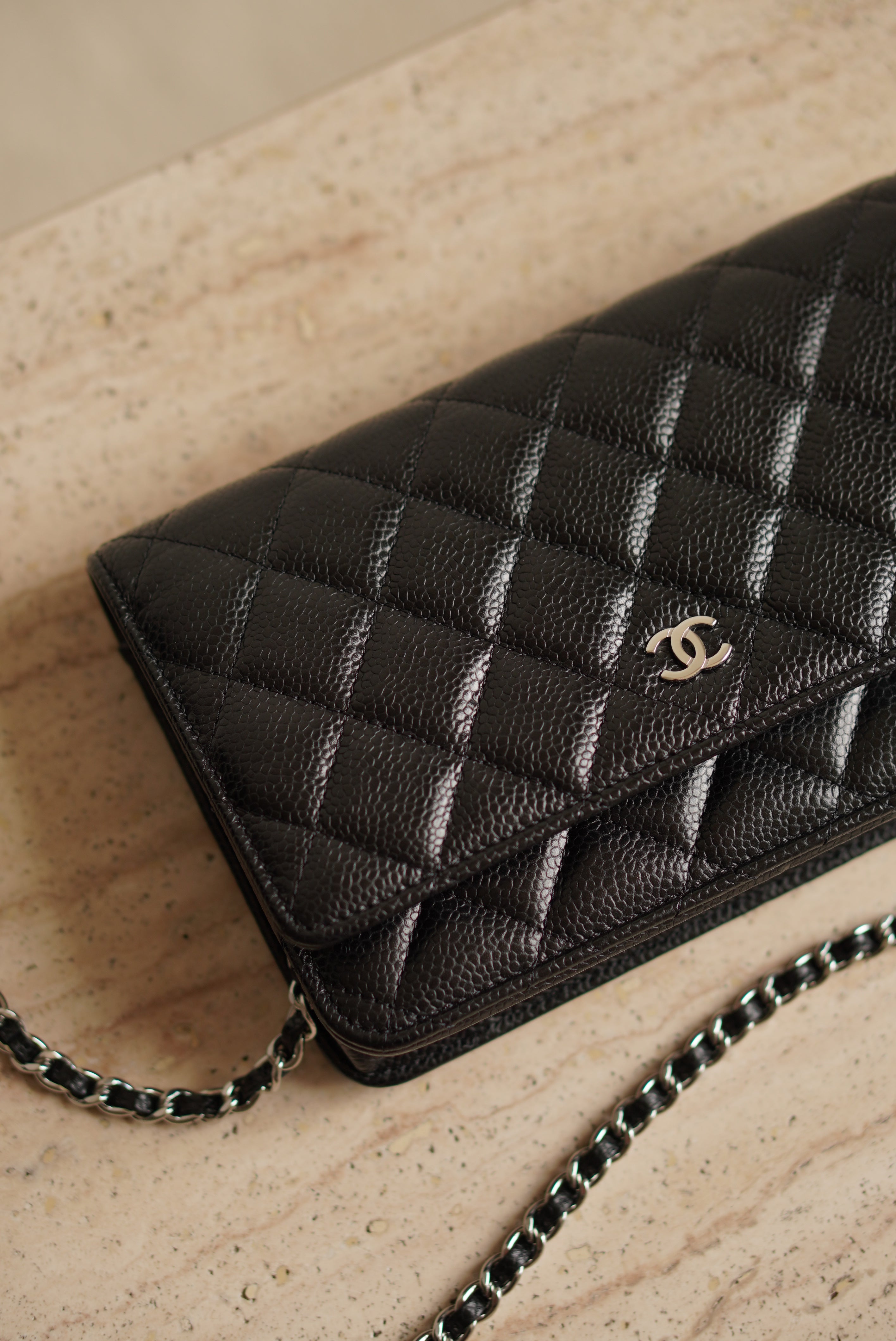 CHANEL WALLET ON CHAIN