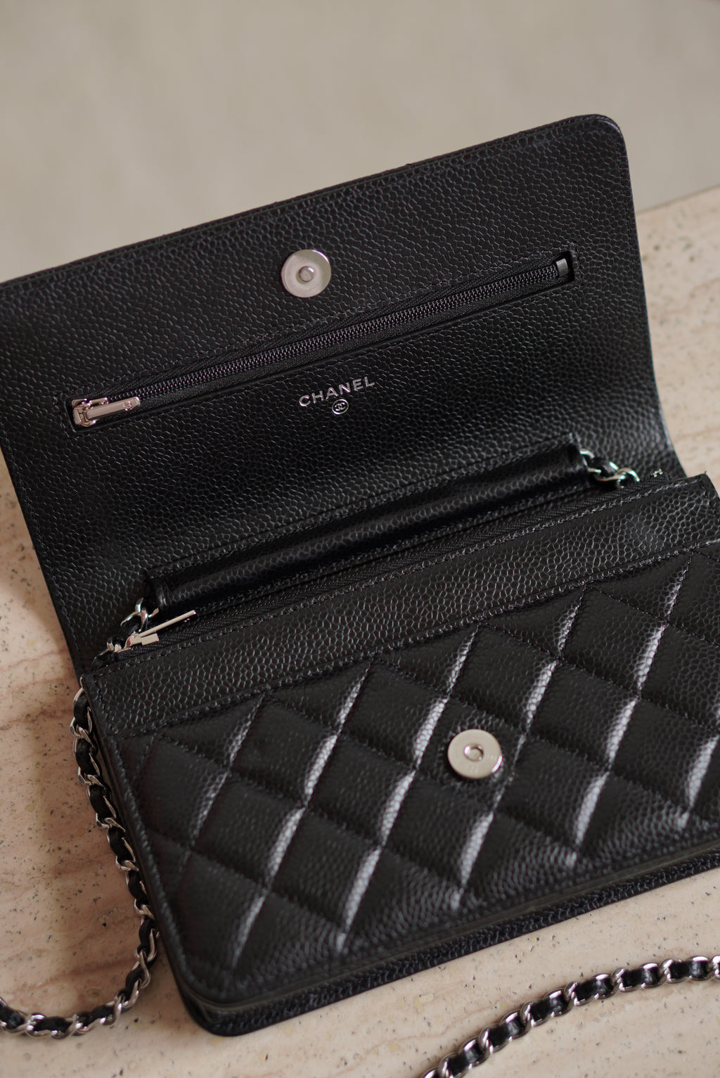 CHANEL WALLET ON CHAIN