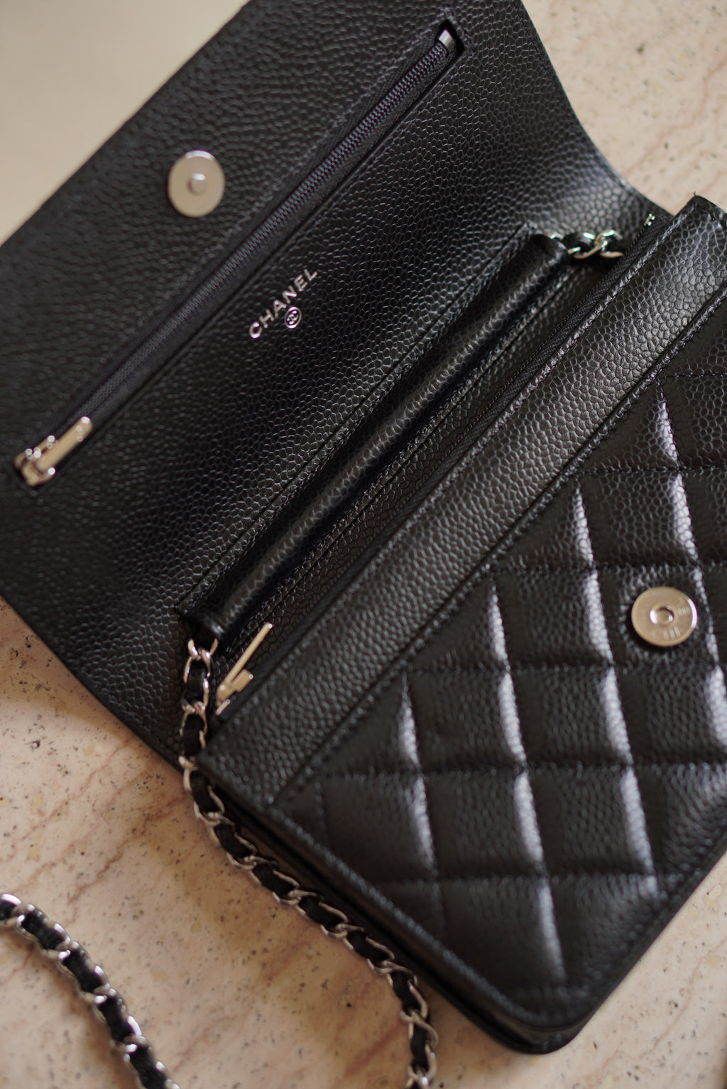 CHANEL WALLET ON CHAIN