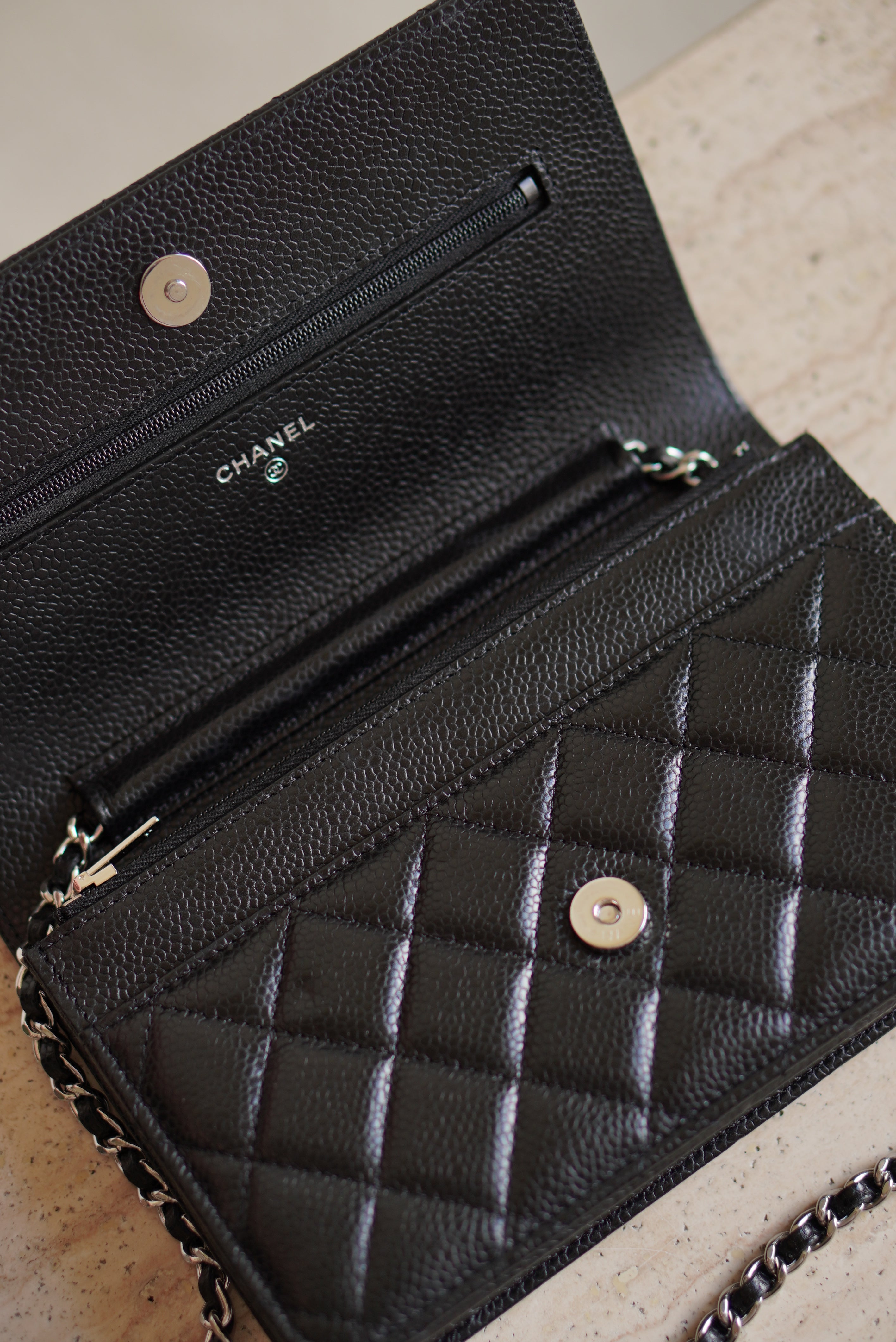 CHANEL WALLET ON CHAIN
