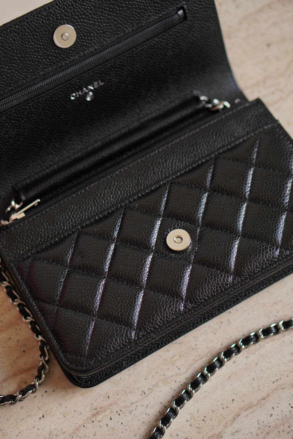 CHANEL WALLET ON CHAIN