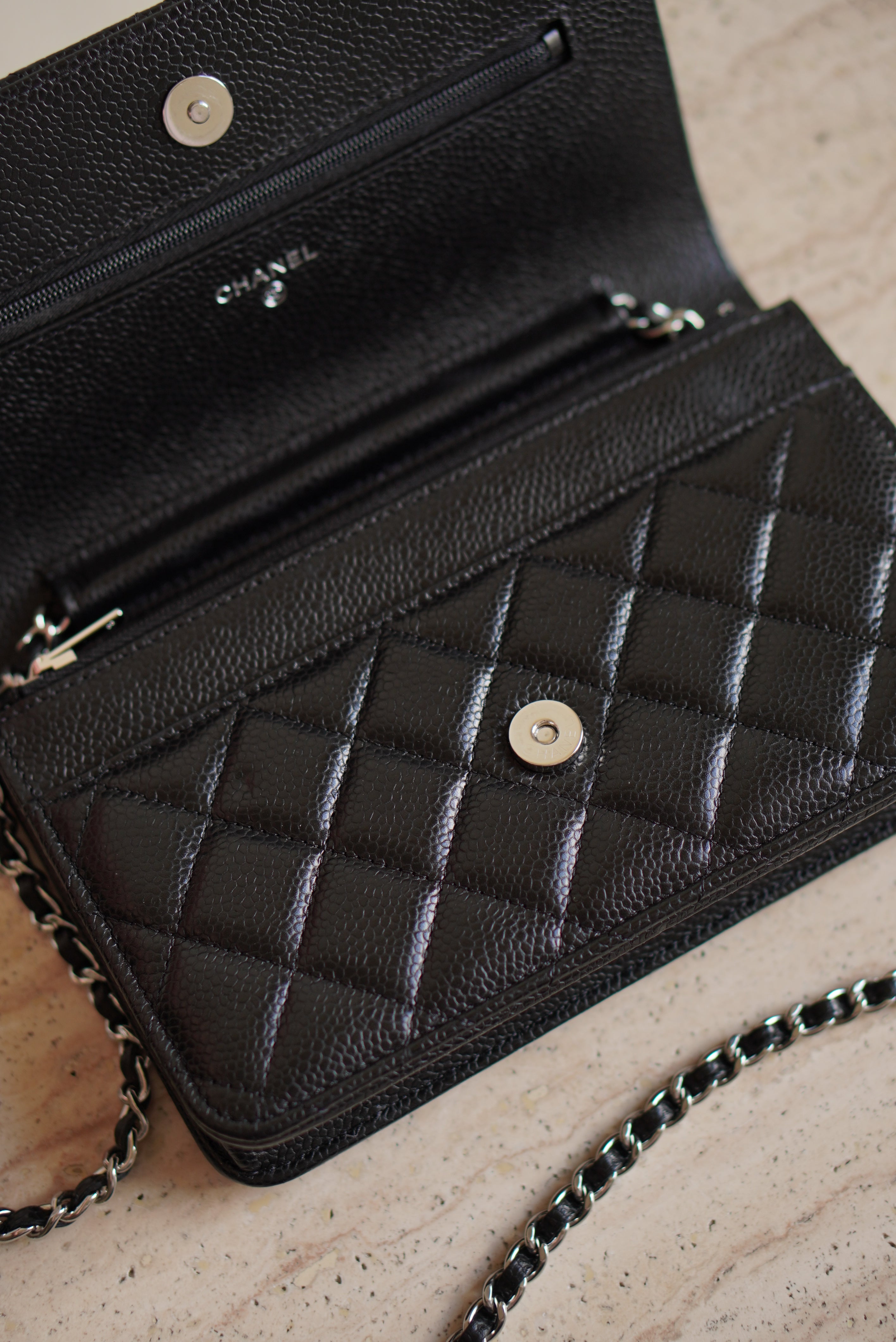 CHANEL WALLET ON CHAIN