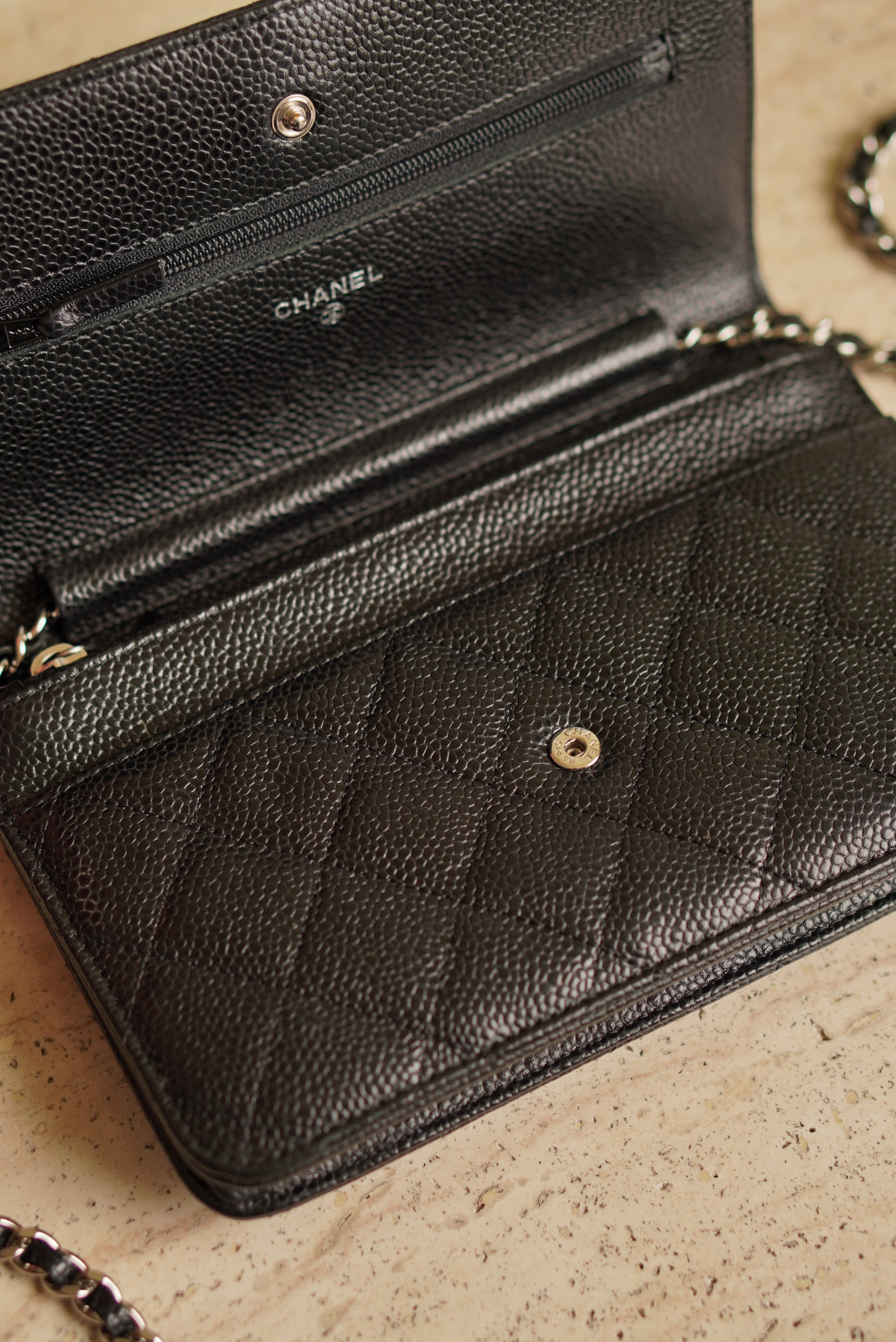CHANEL WALLET ON CHAIN