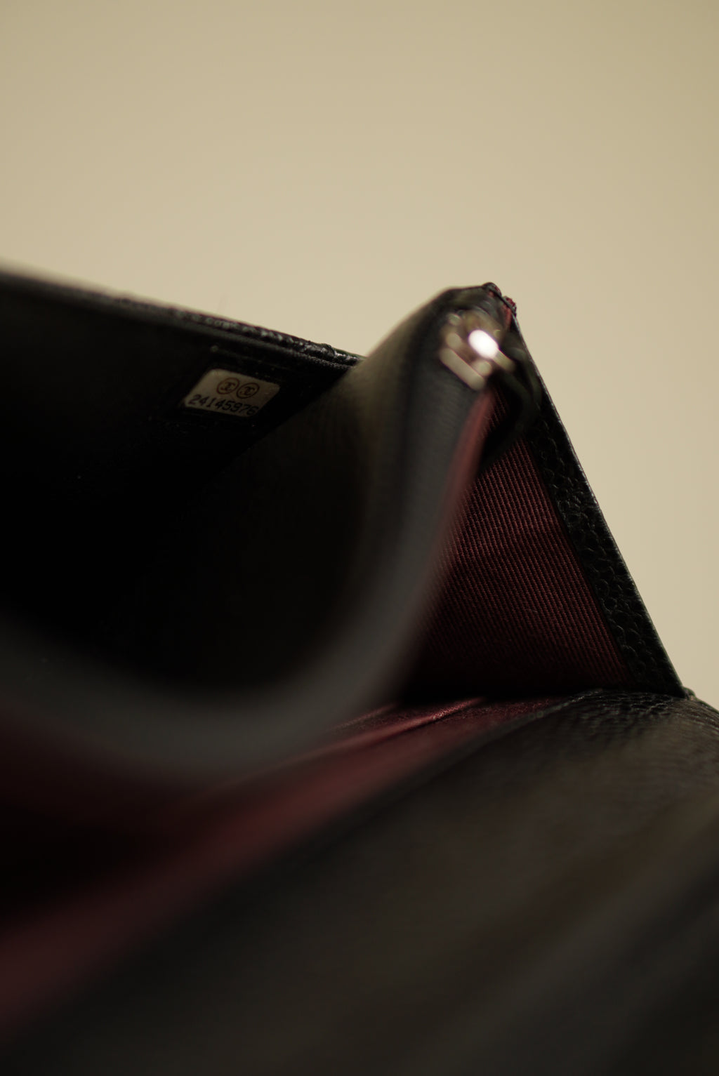 CHANEL WALLET ON CHAIN