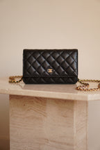 CHANEL WALLET ON CHAIN | BLACK