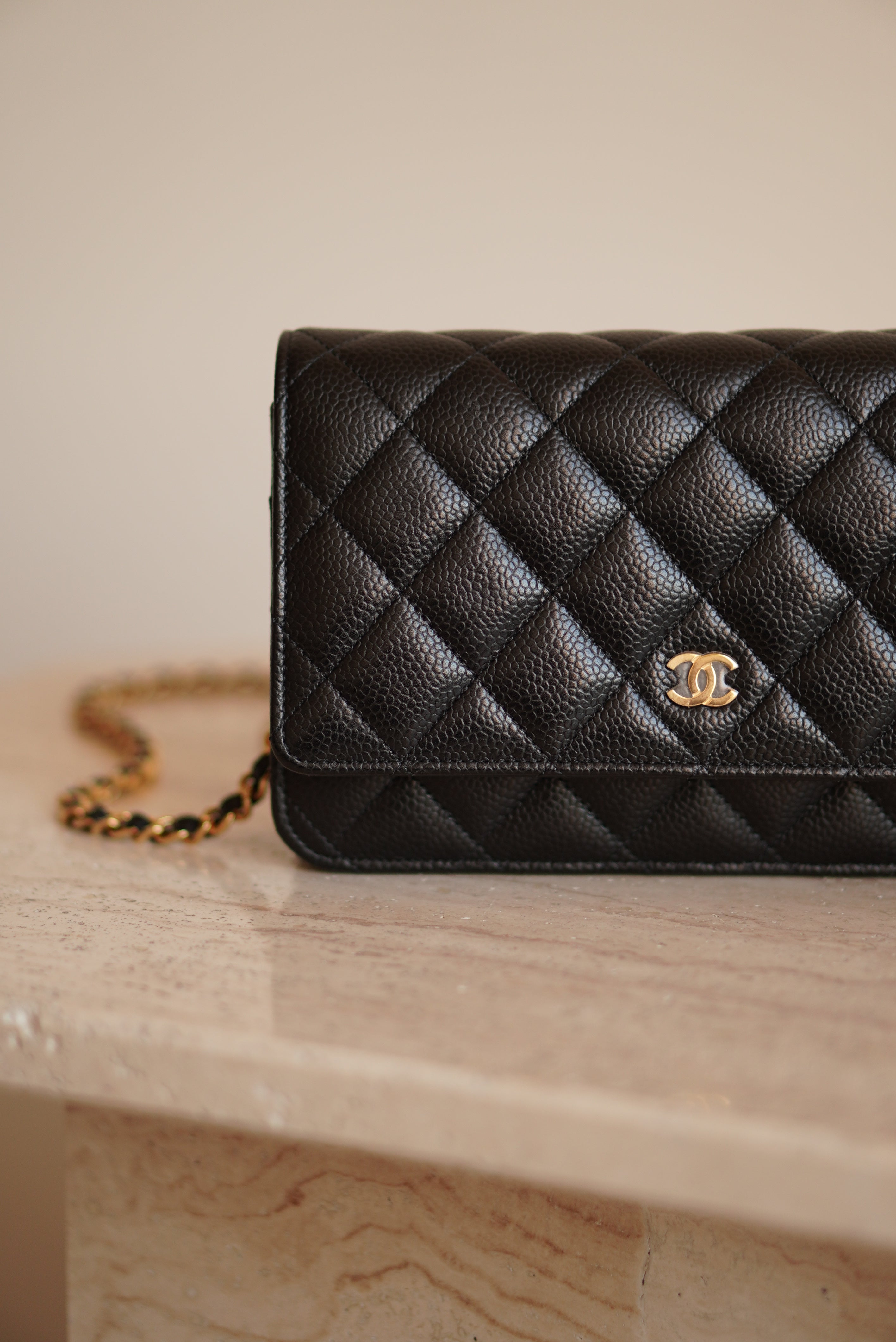 CHANEL WALLET ON CHAIN | BLACK